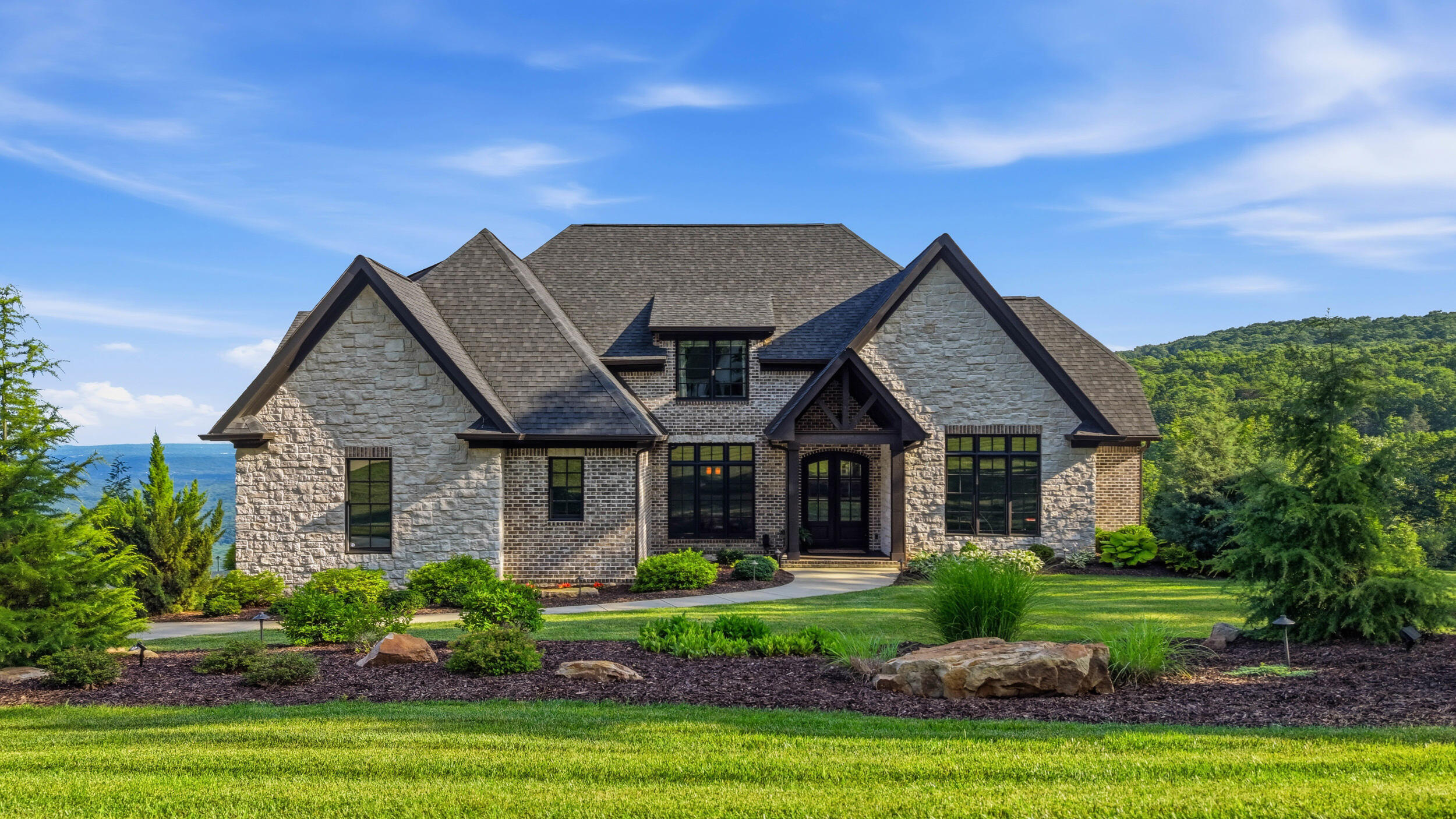 8008 Mountain Laurel Trail