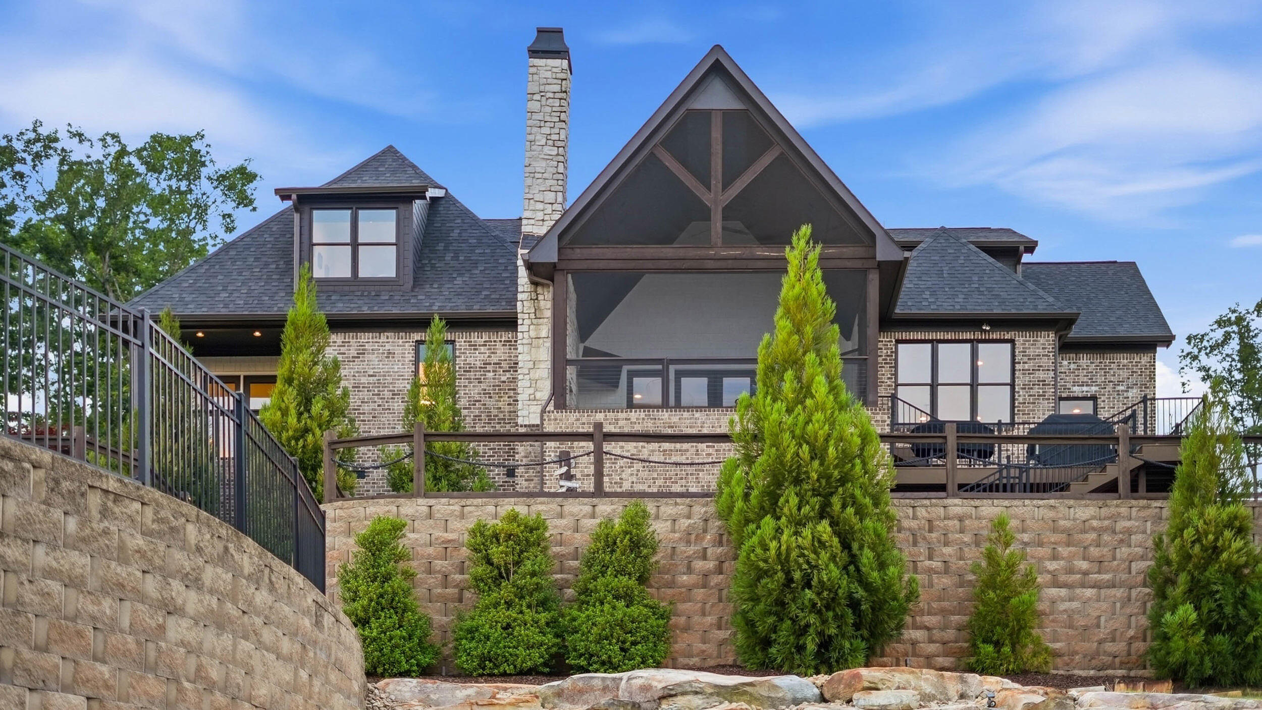 8008 Mountain Laurel Trail