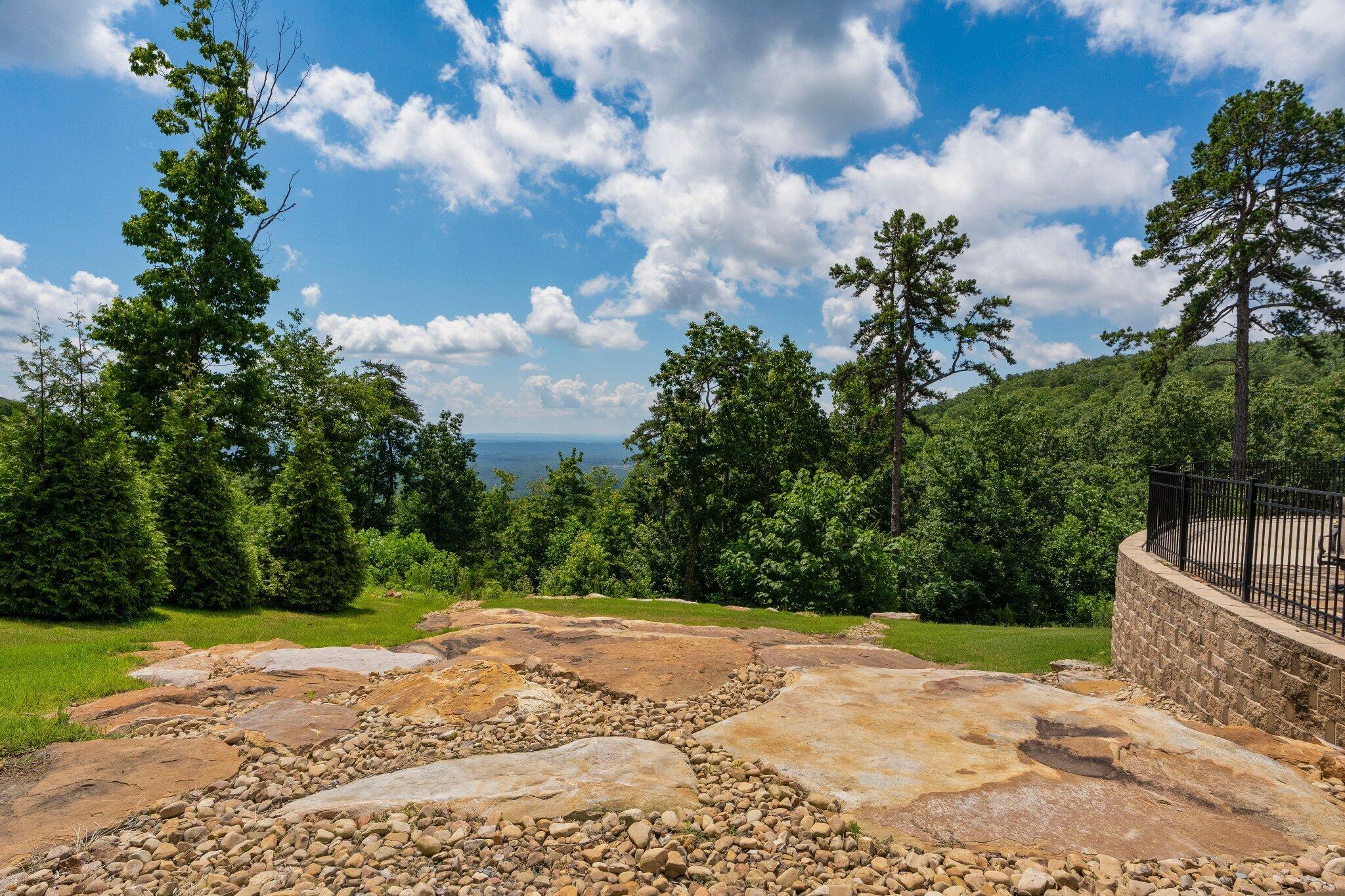 8008 Mountain Laurel Trail