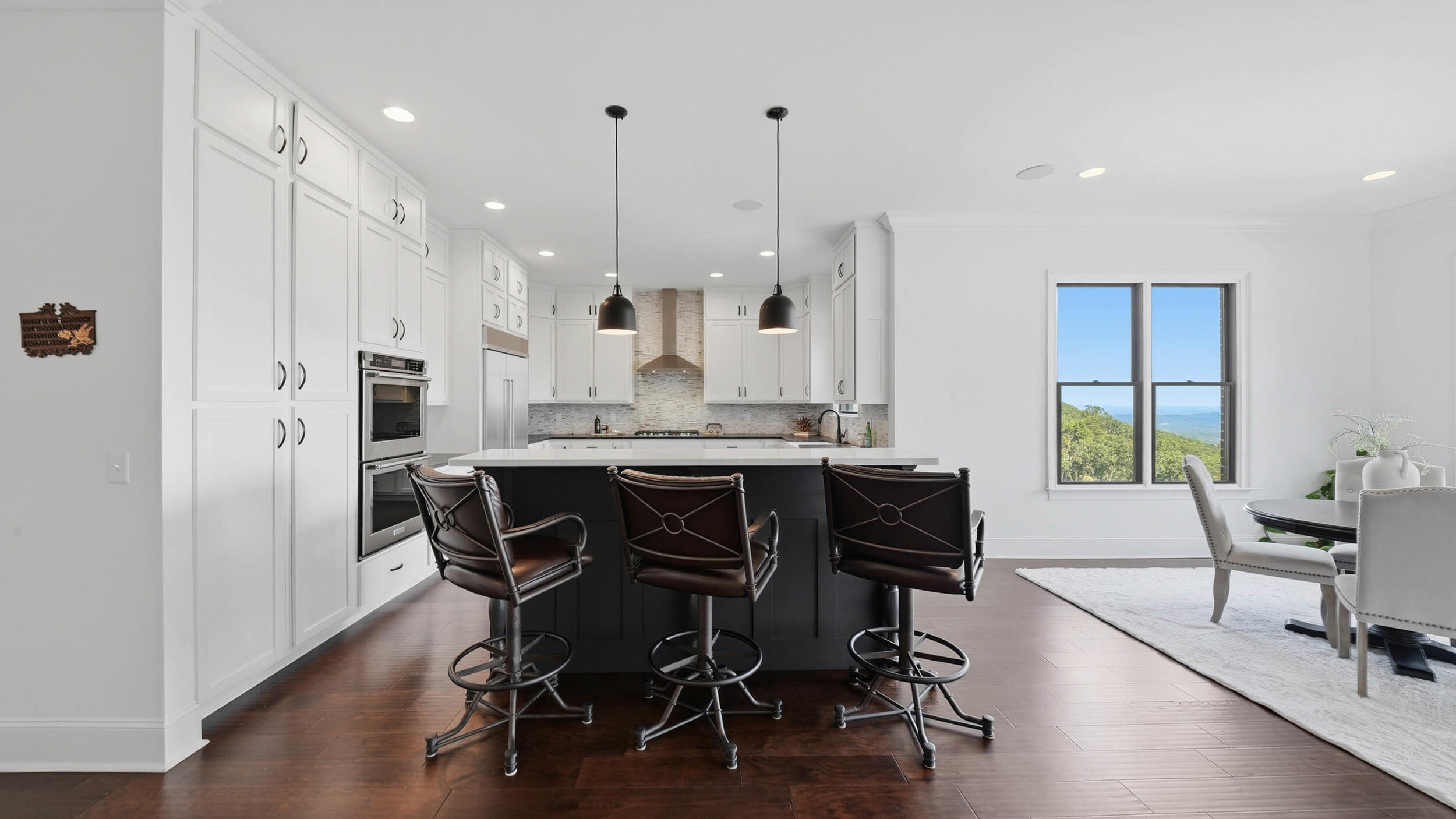 8008 Mountain Laurel Trail