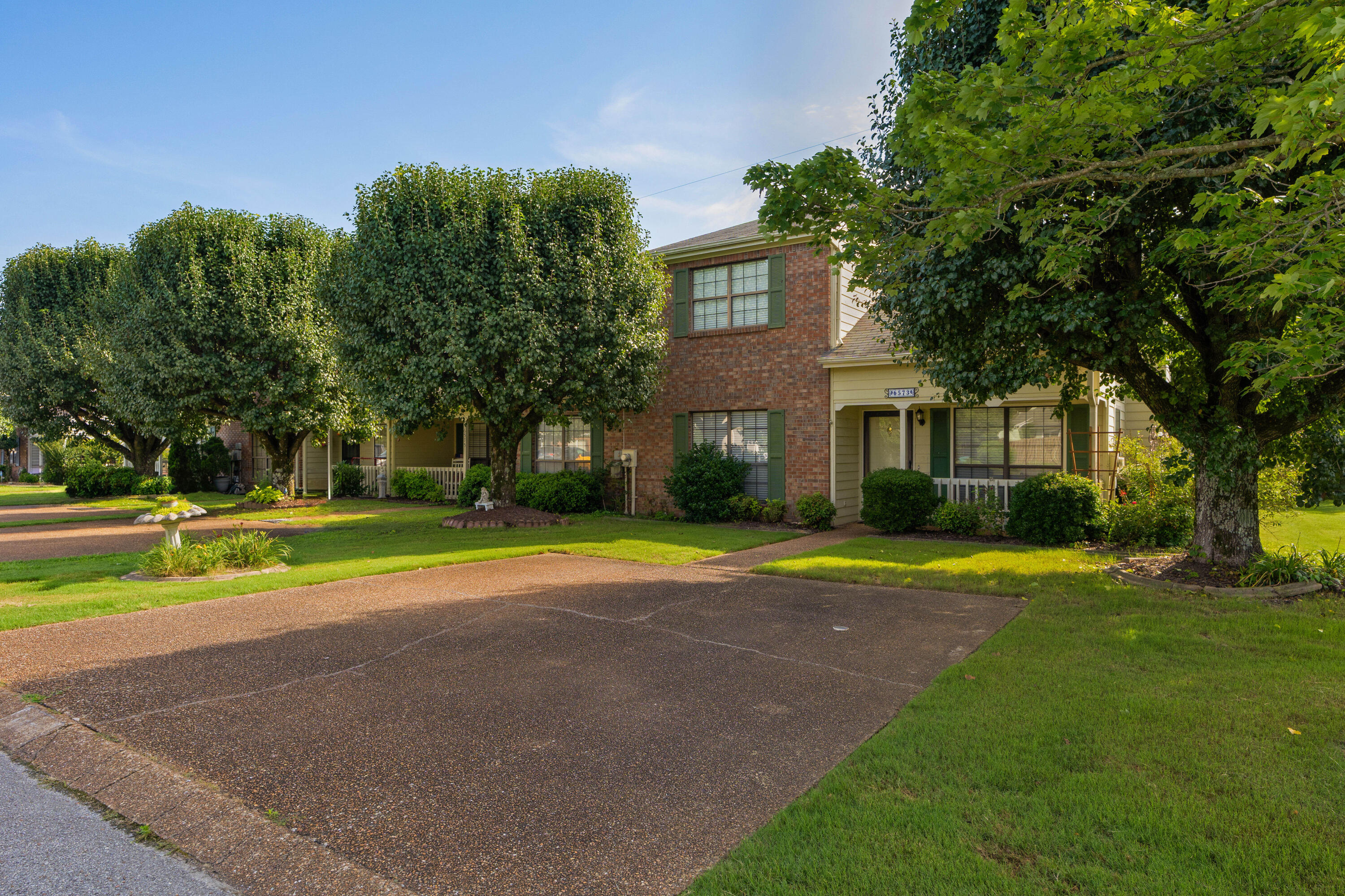 6573 Hickory Meadow Drive