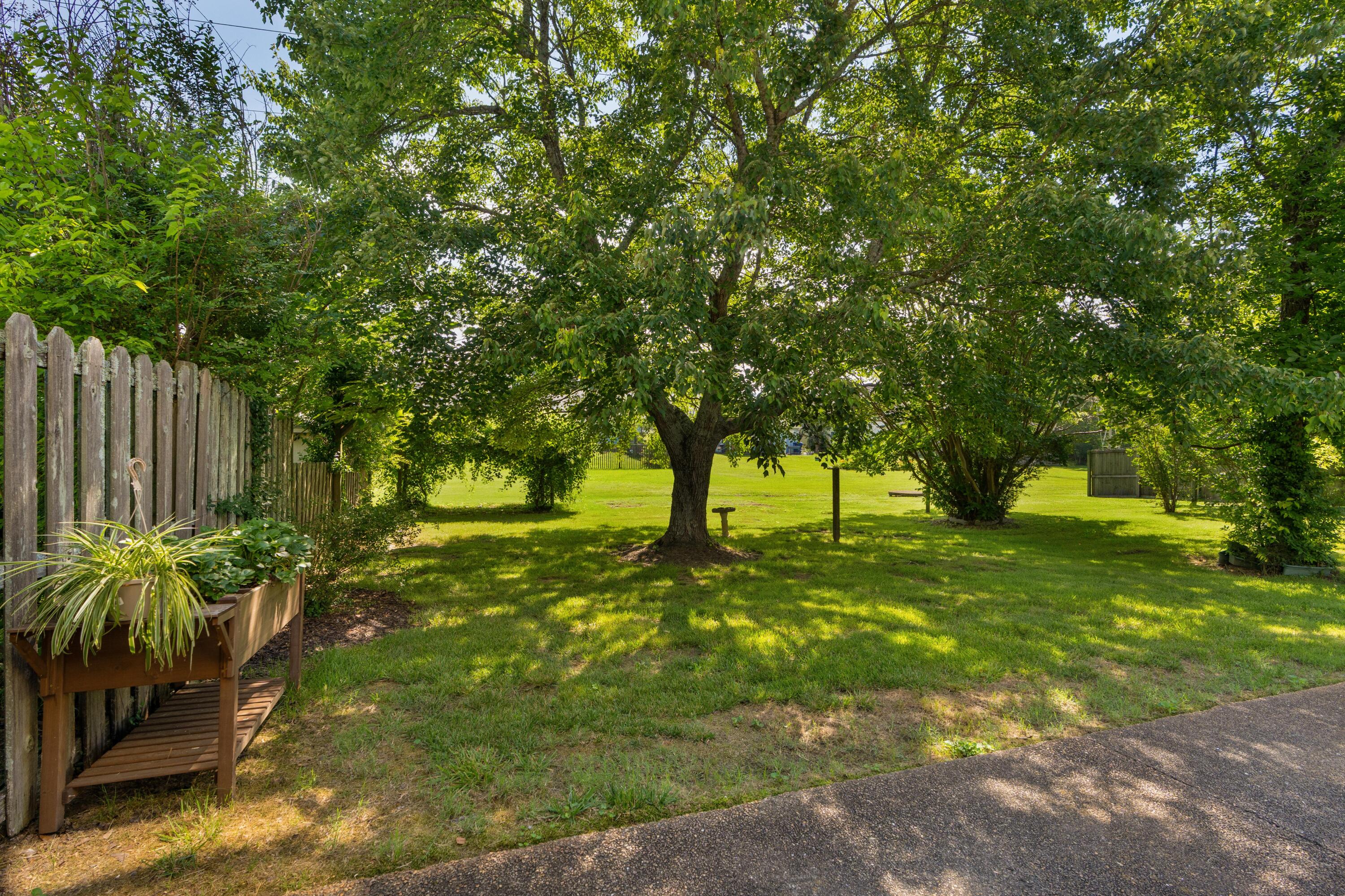 6573 Hickory Meadow Drive