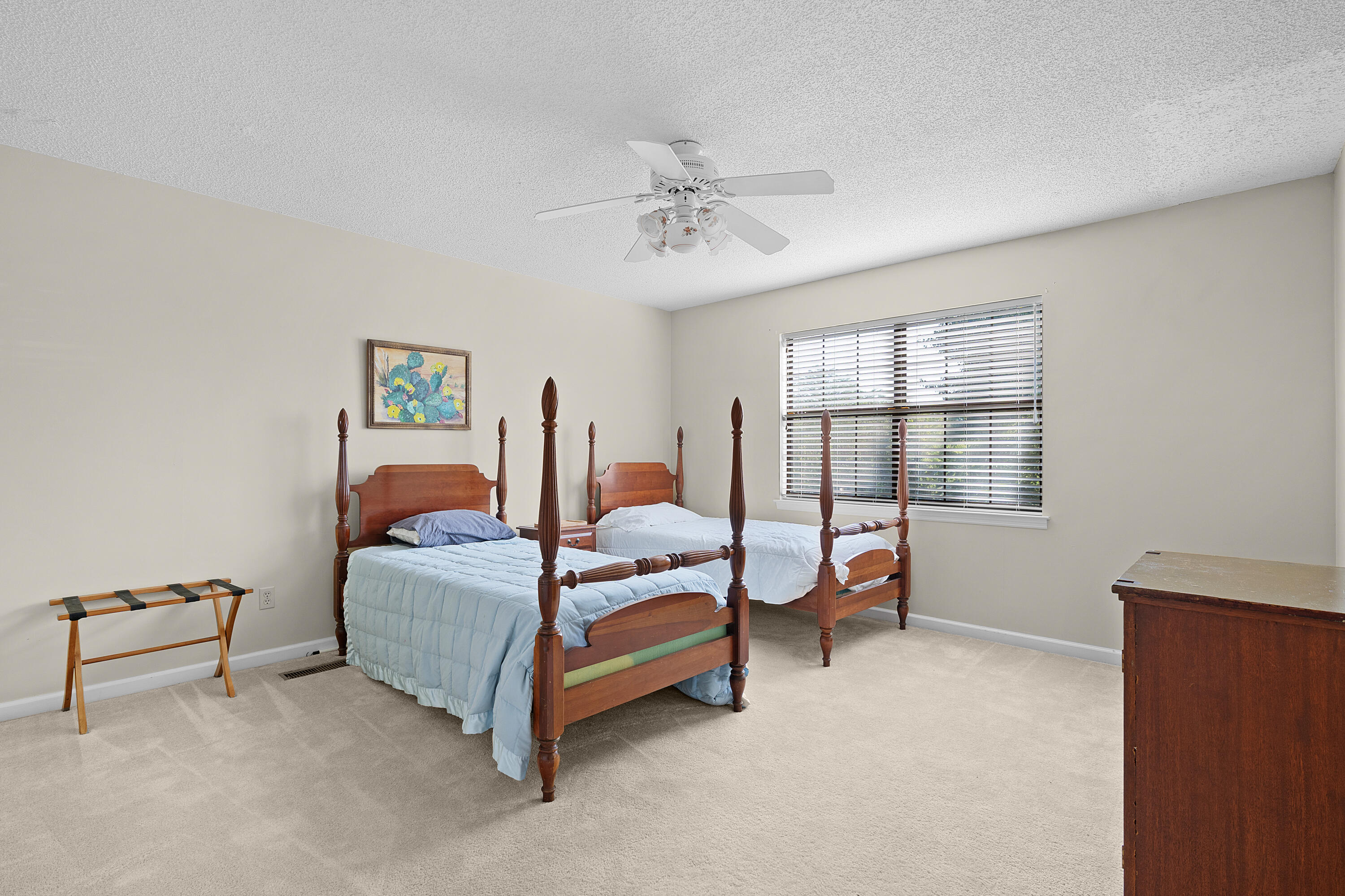 6573 Hickory Meadow Drive
