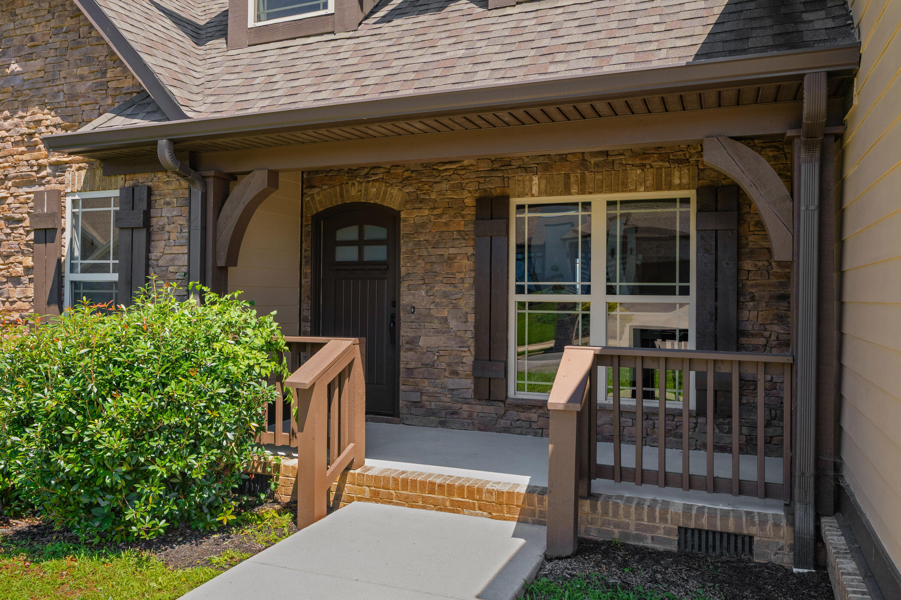 8155 Burgundy Circle