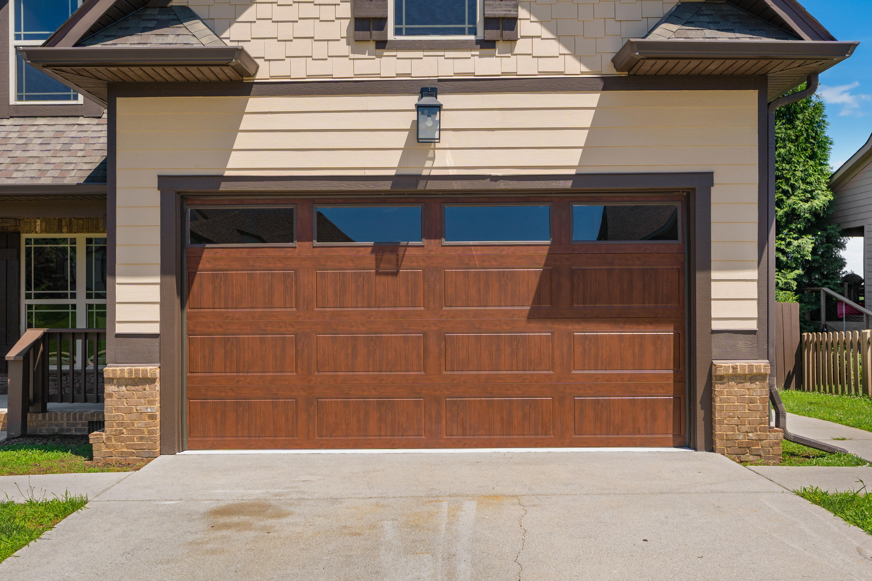 8155 Burgundy Circle