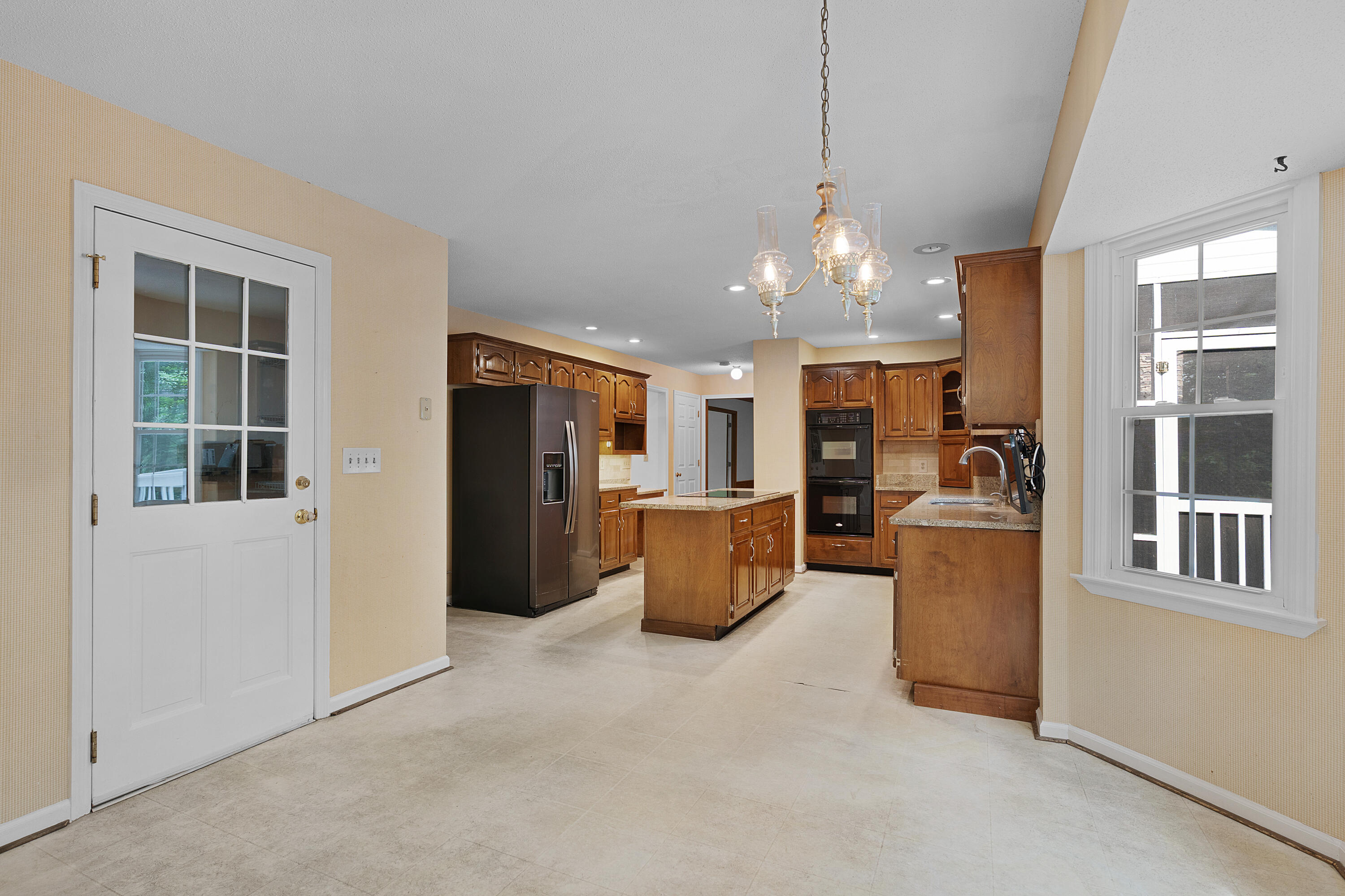 709 Rocky Shadows Drive