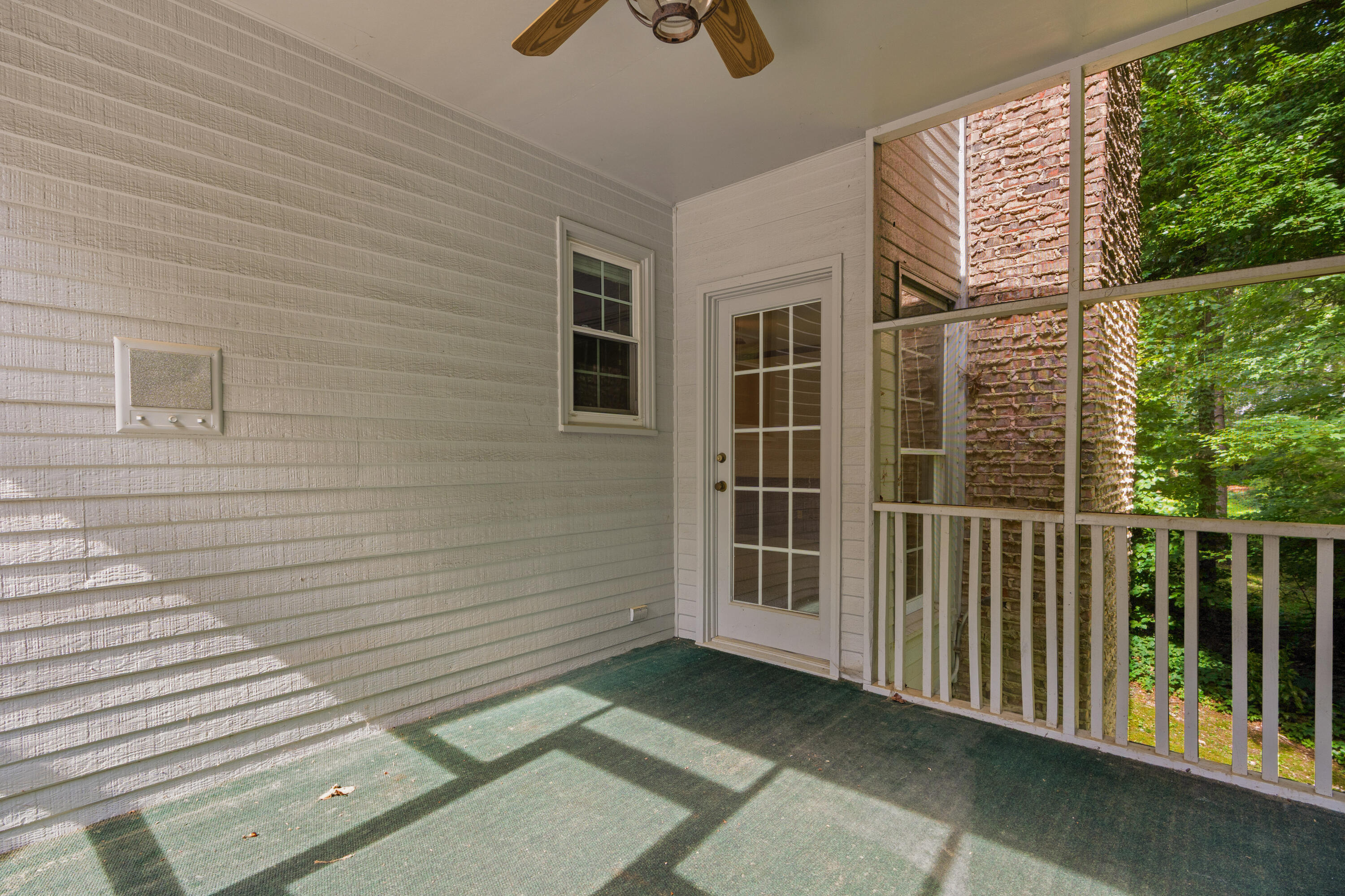 709 Rocky Shadows Drive
