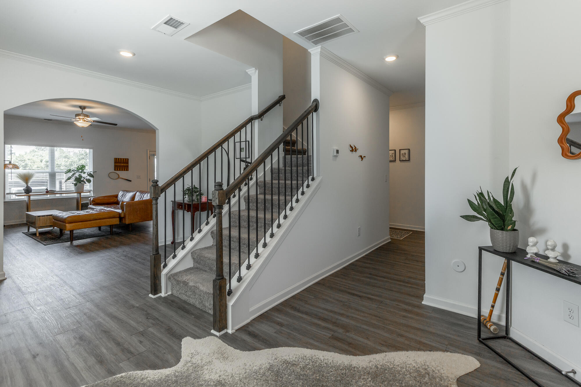6854 Dharma Loop