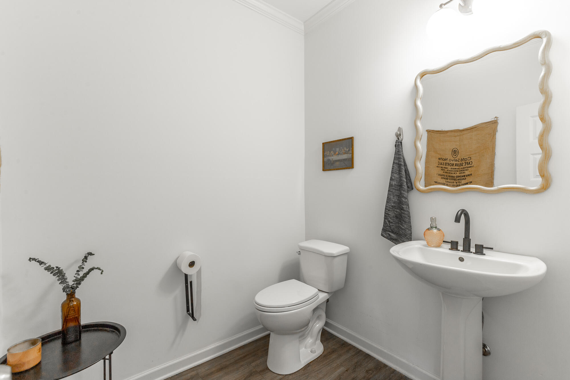 6854 Dharma Loop