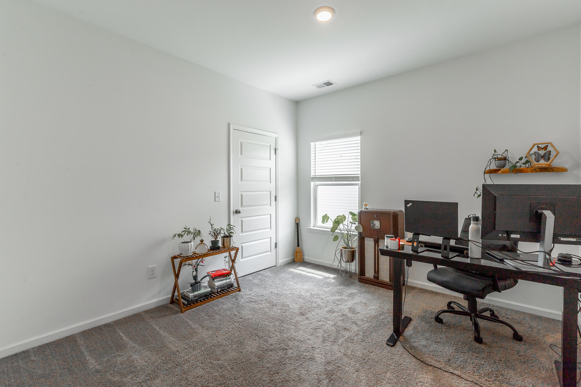 6854 Dharma Loop