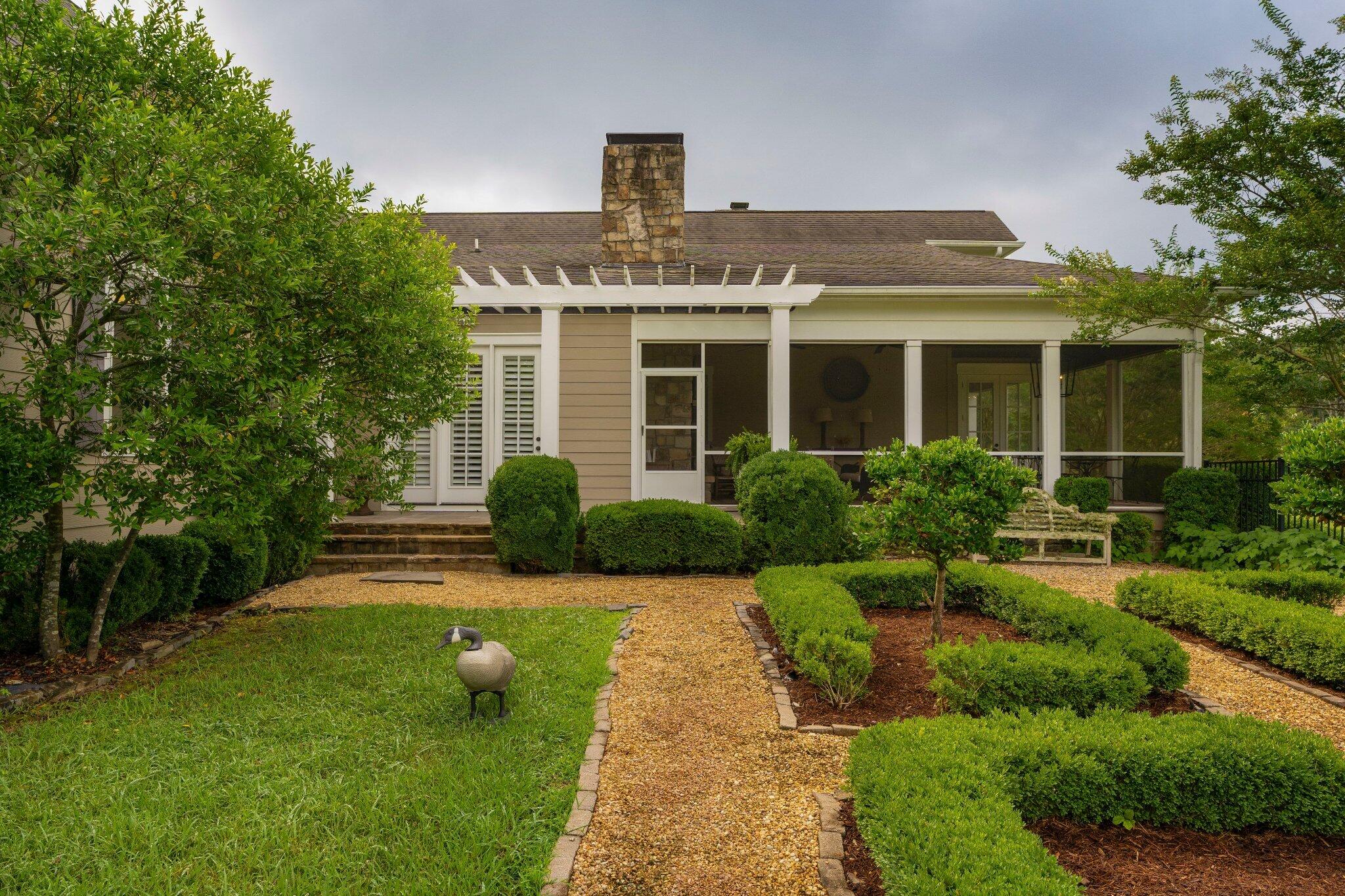 520 Cedar Springs Church Road SE
