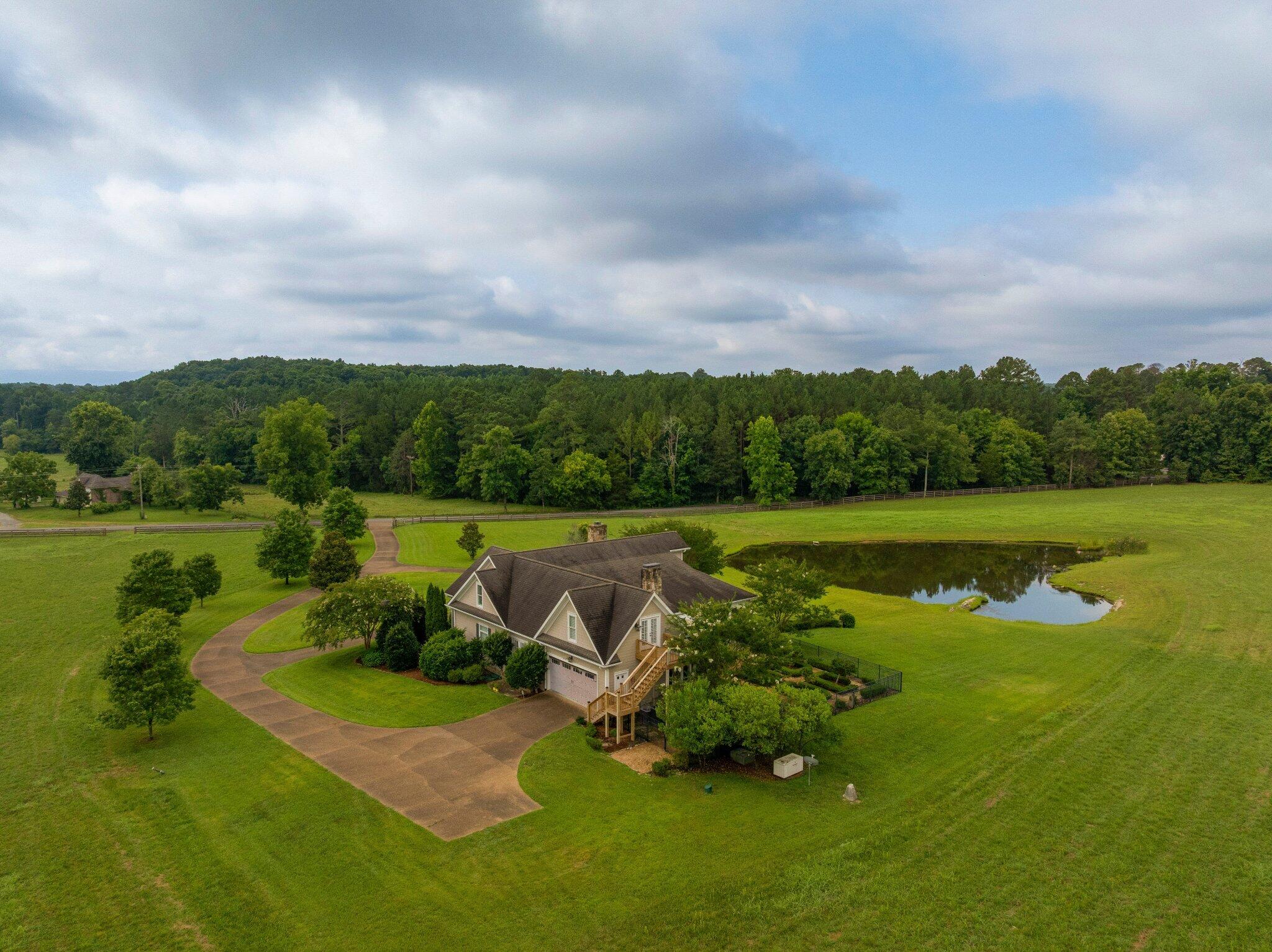 520 Cedar Springs Church Road SE