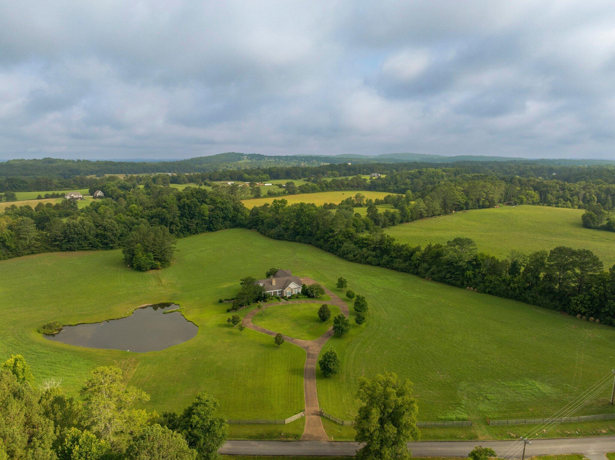 520 Cedar Springs Church Road SE