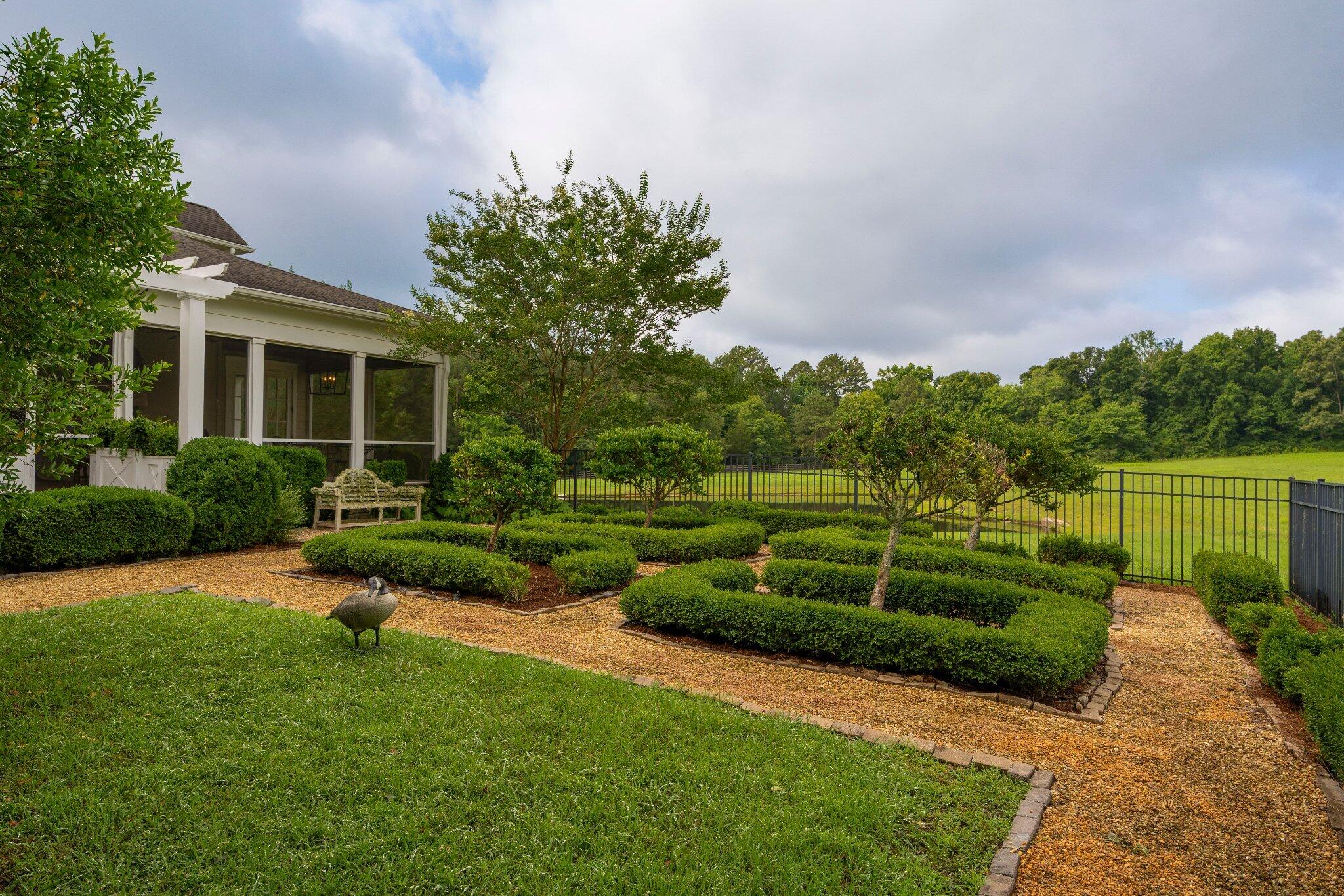 520 Cedar Springs Church Road SE