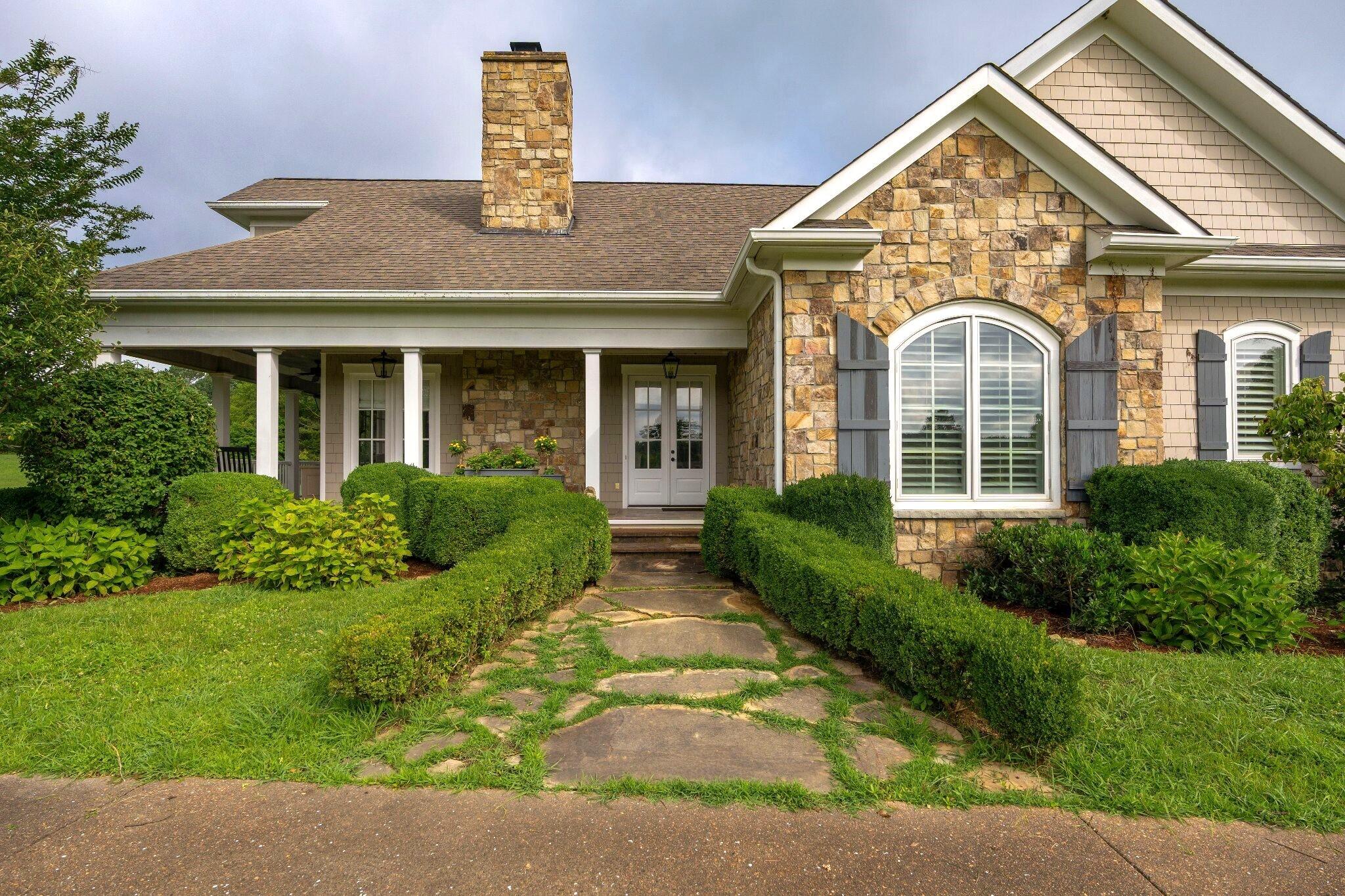 520 Cedar Springs Church Road SE