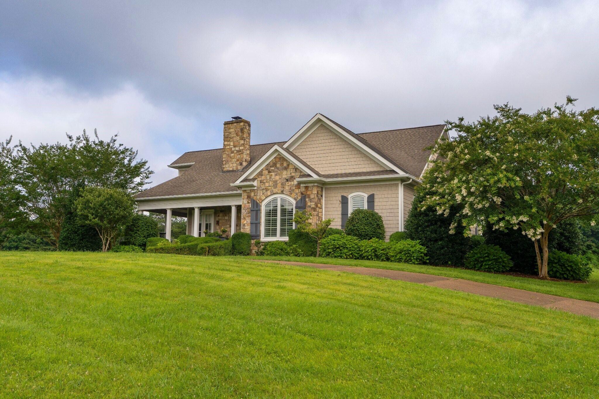 520 Cedar Springs Church Road SE