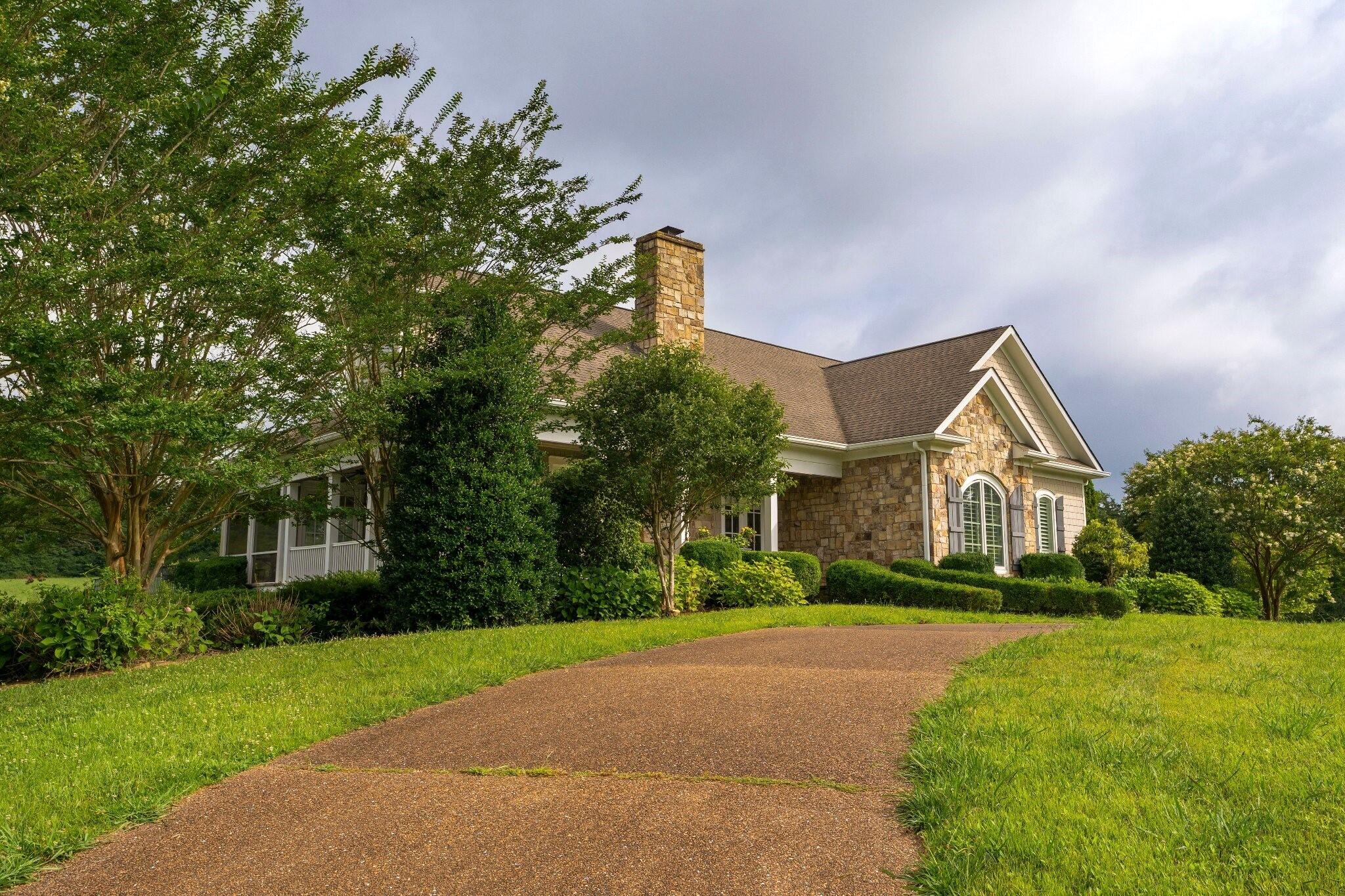 520 Cedar Springs Church Road SE