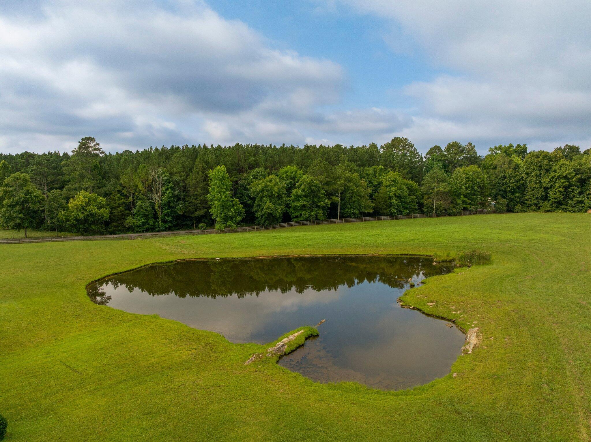 520 Cedar Springs Church Road SE