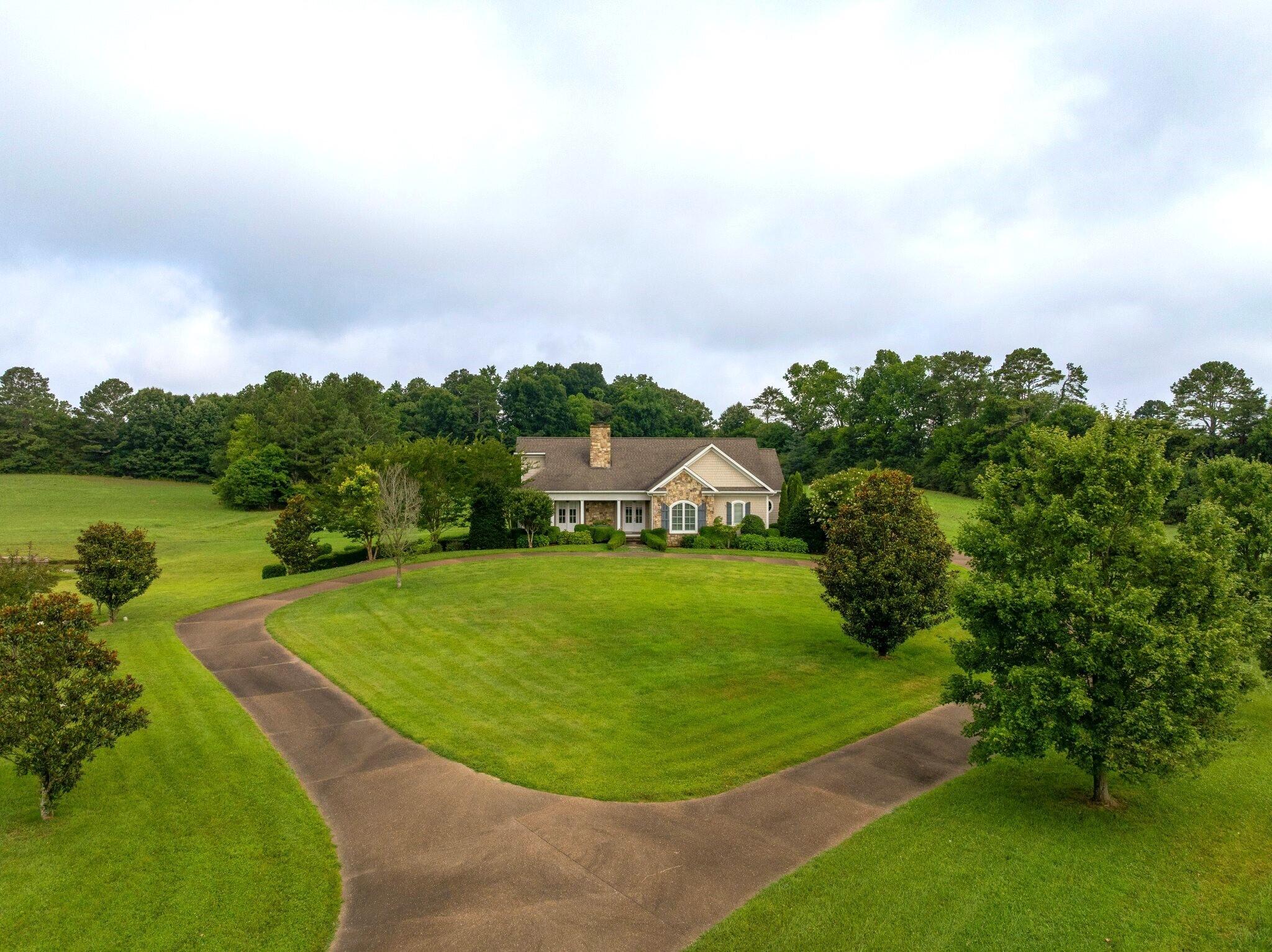 520 Cedar Springs Church Road SE