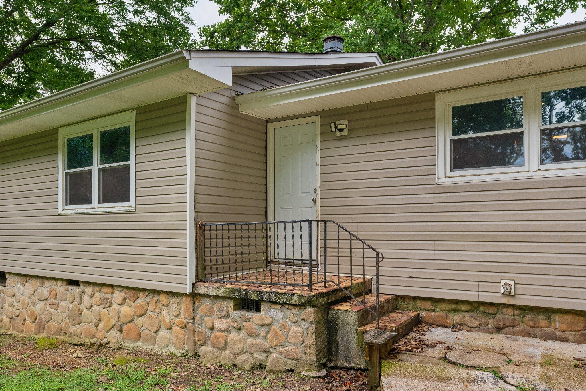 4519 Paw Trail