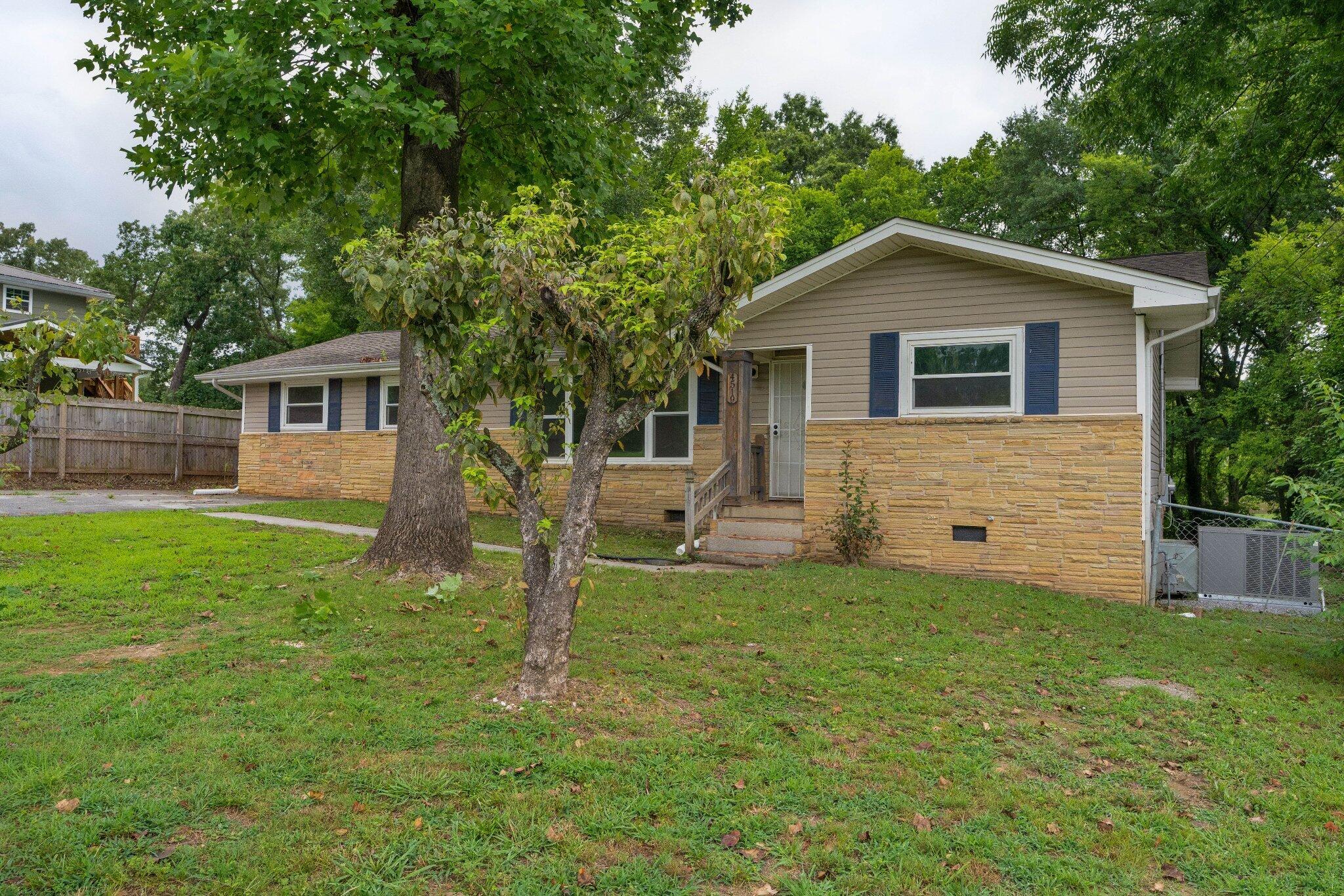 4519 Paw Trail