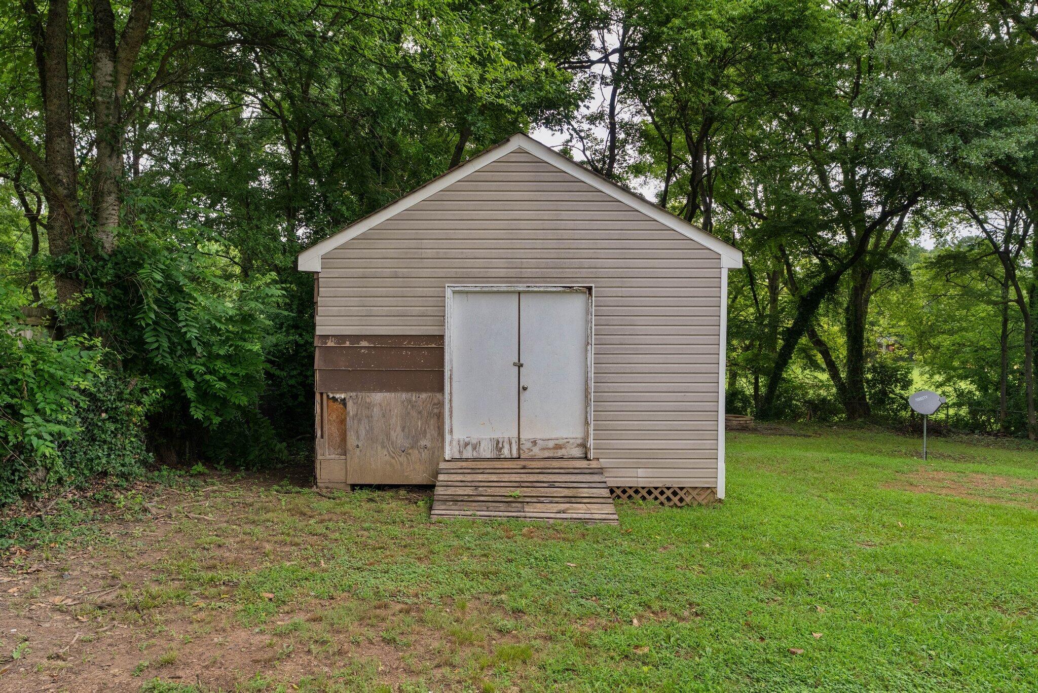 4519 Paw Trail
