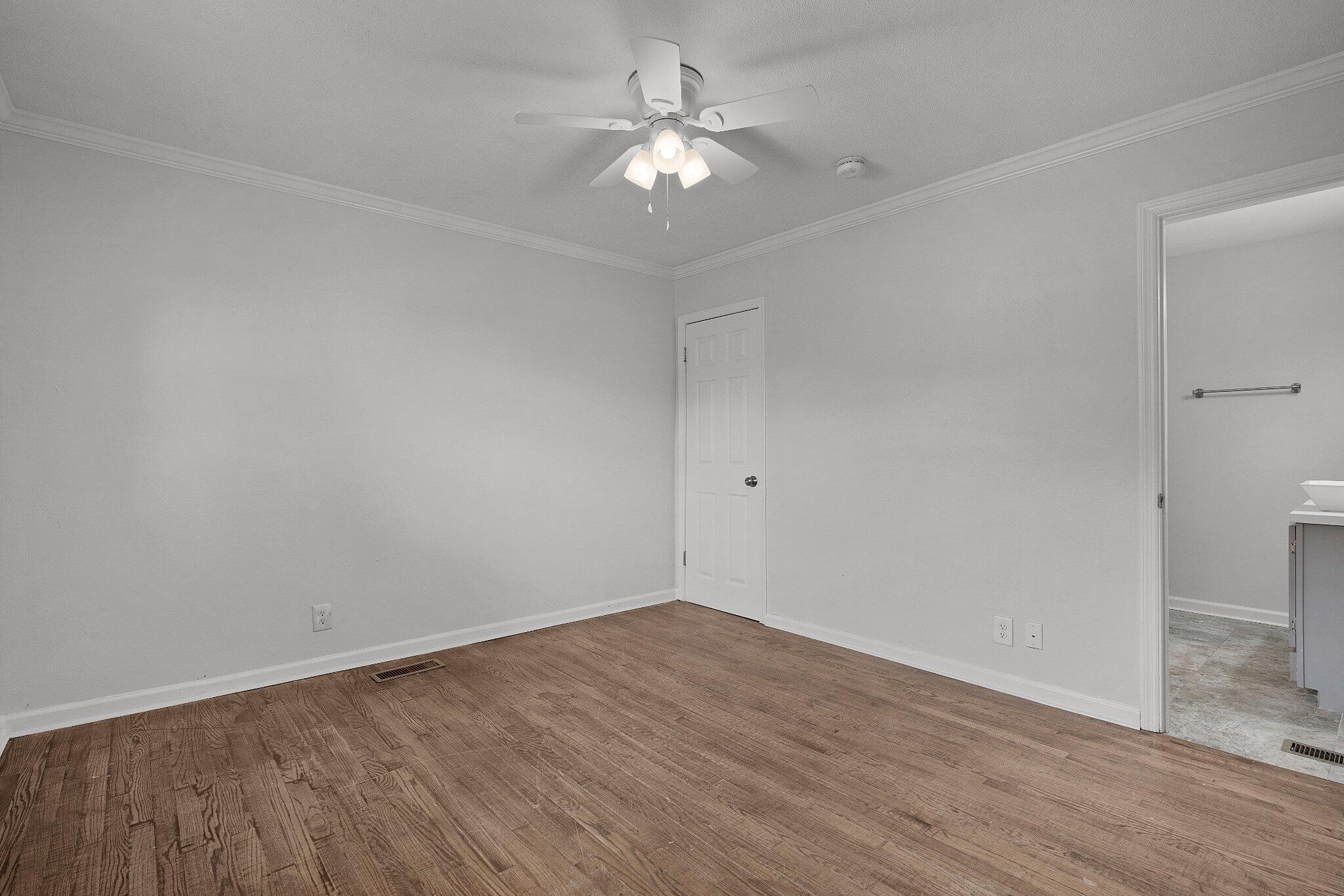 4519 Paw Trail
