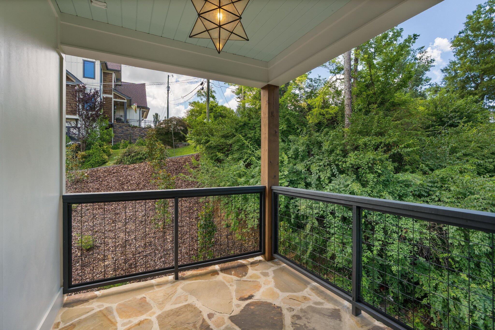 401 Druid Lane