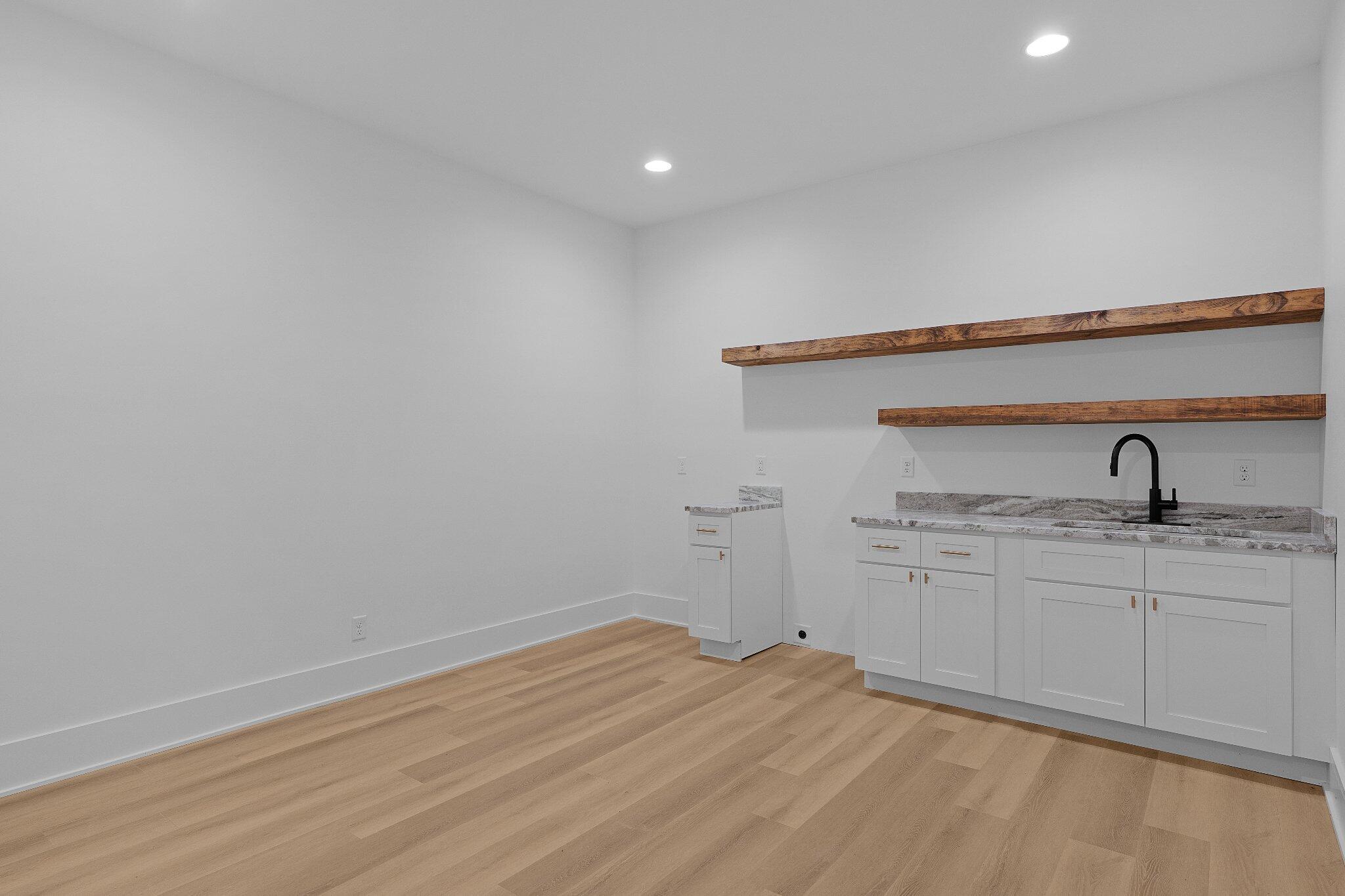 401 Druid Lane