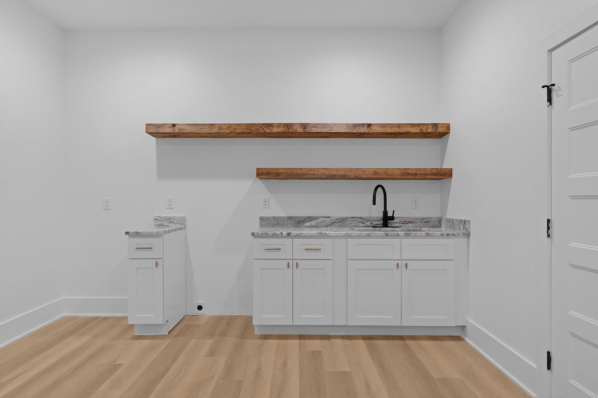 401 Druid Lane