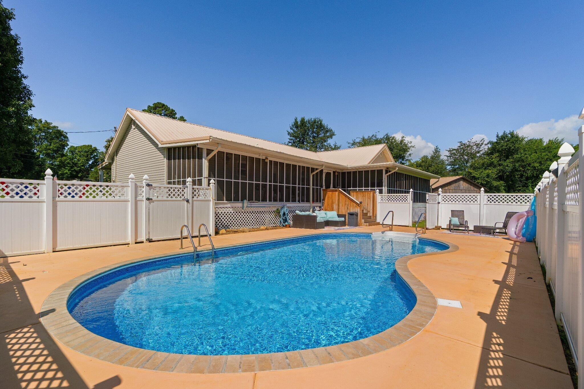 558 Bonds Road
