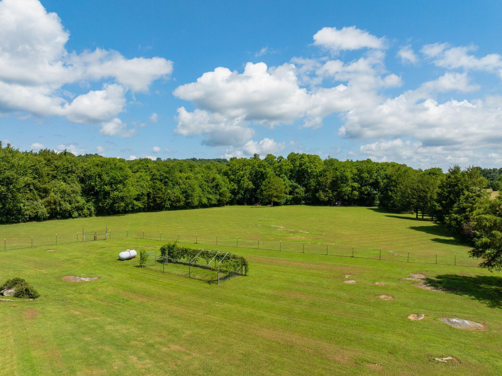 558 Bonds Road