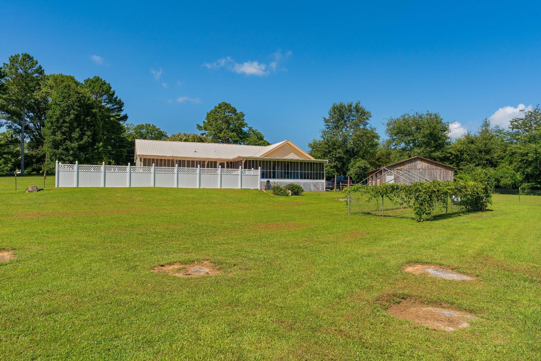 558 Bonds Road