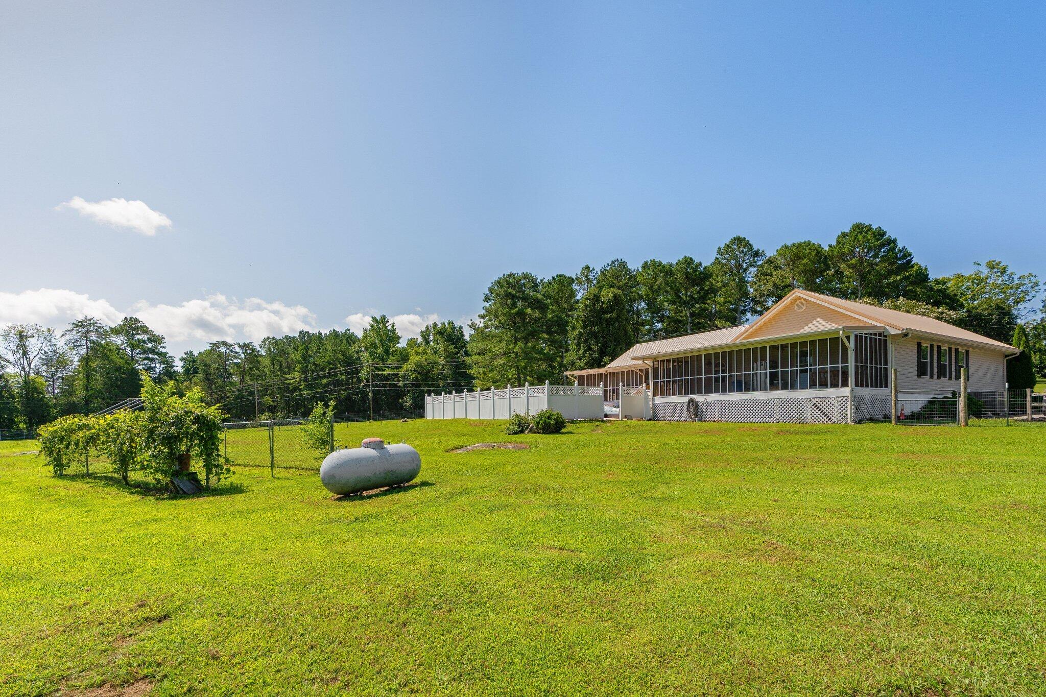558 Bonds Road