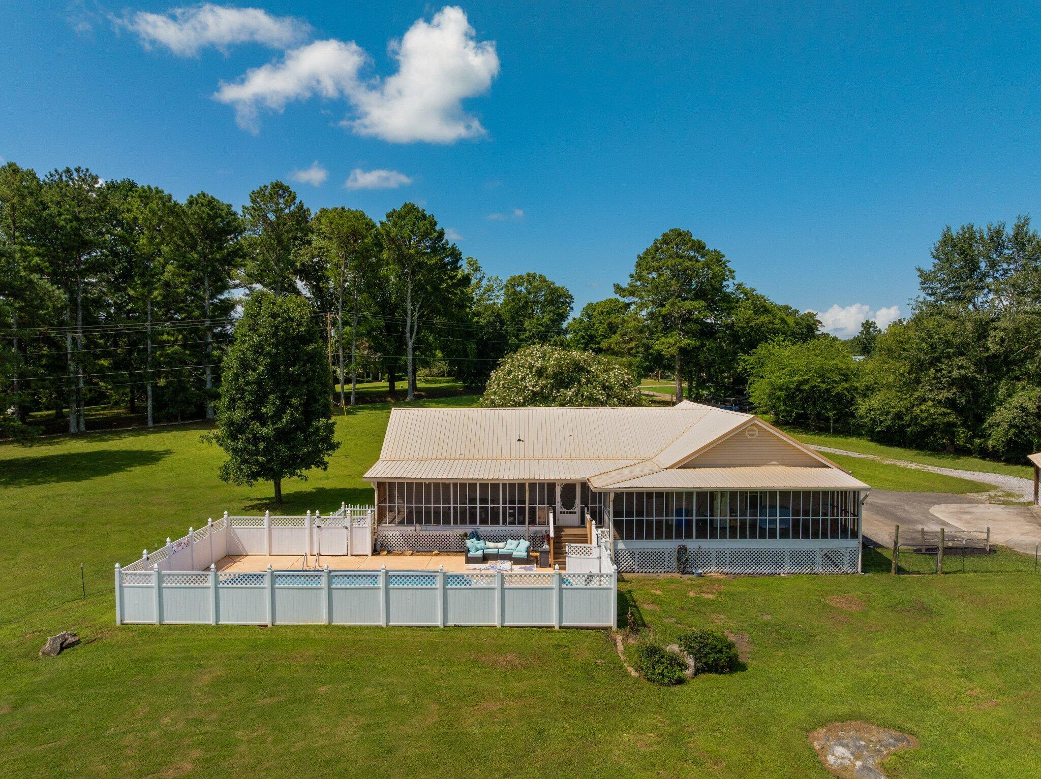558 Bonds Road