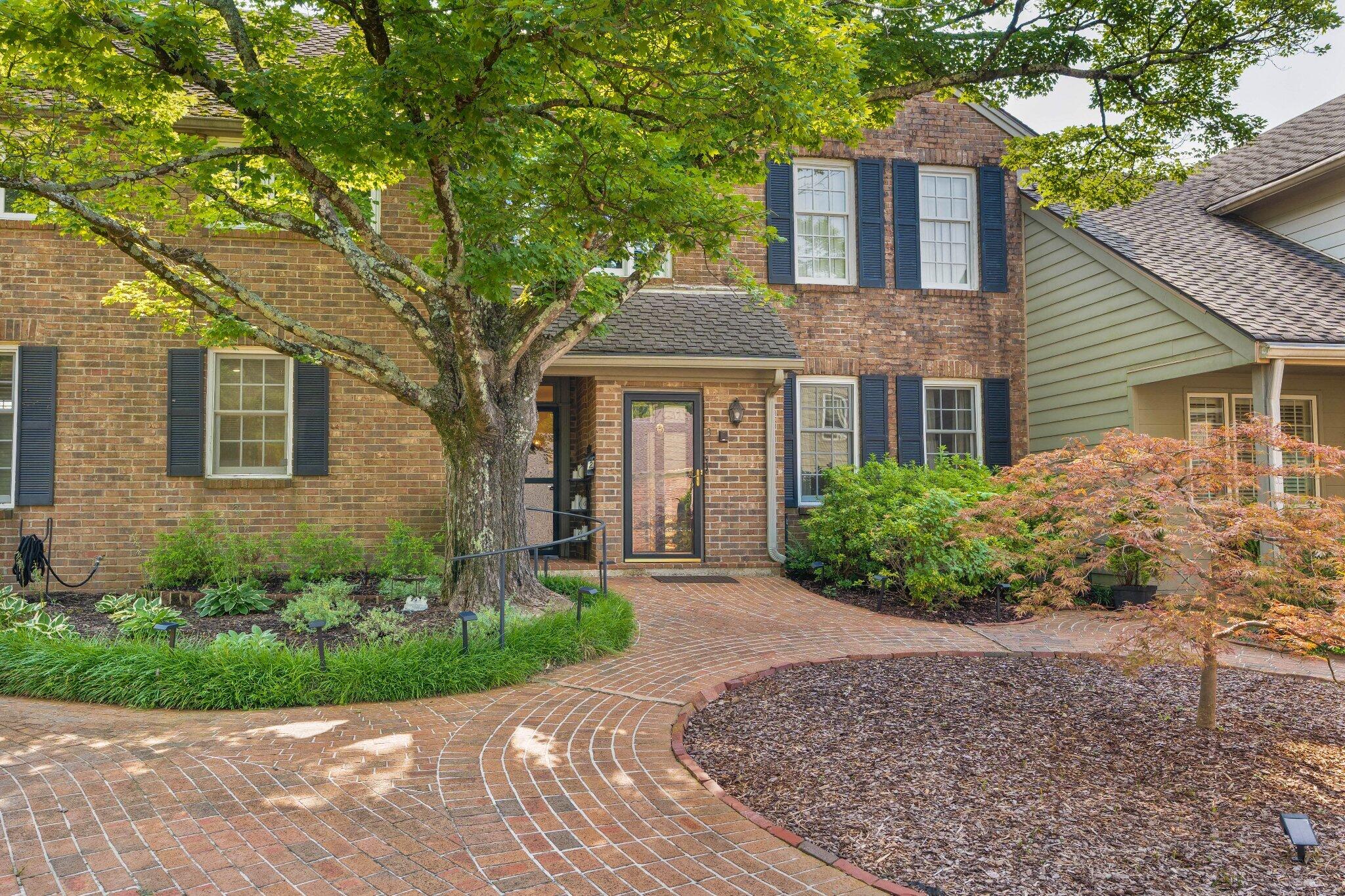 100 Scenic Highway, #2