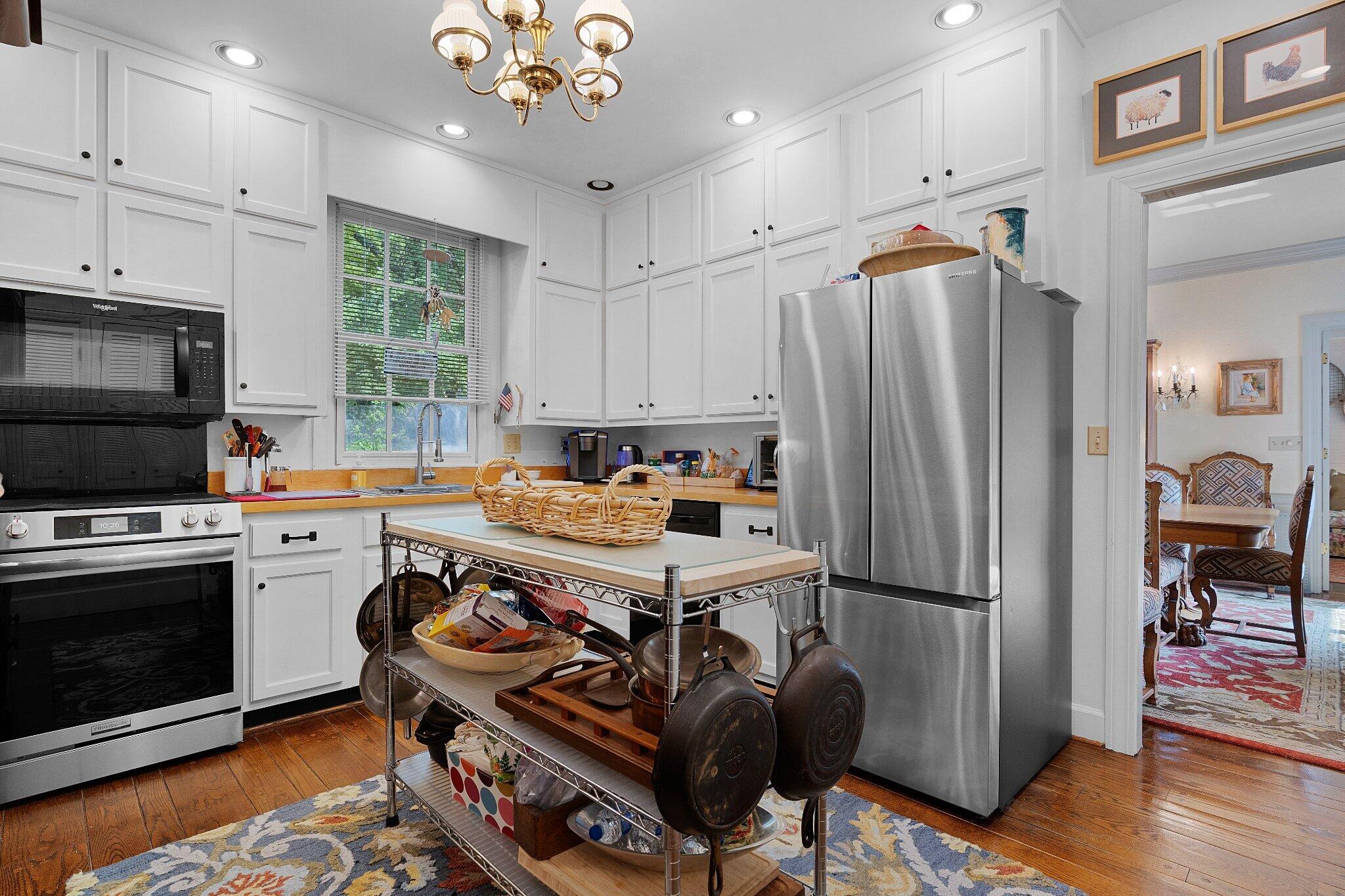 100 Scenic Highway, #2
