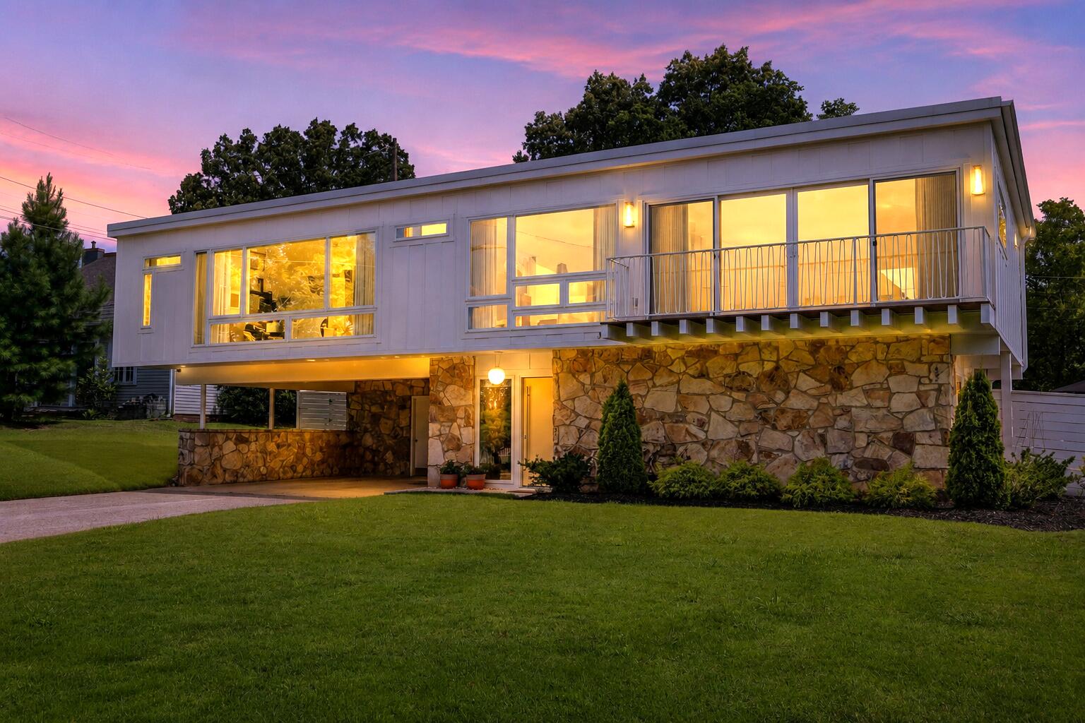 3107 Colyar Drive