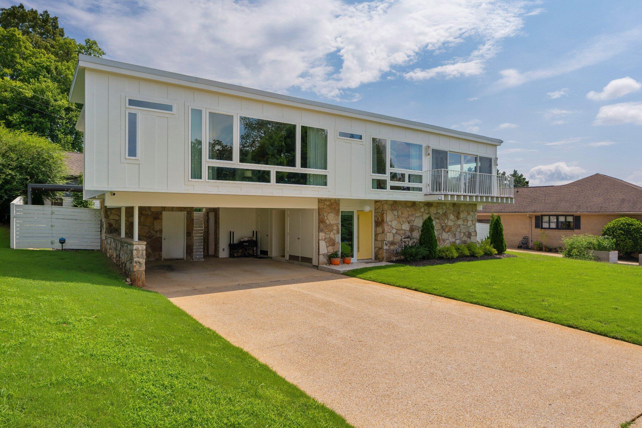3107 Colyar Drive
