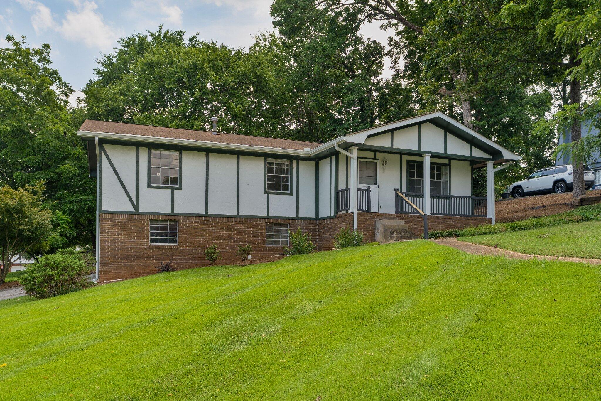 922 Wesley Drive