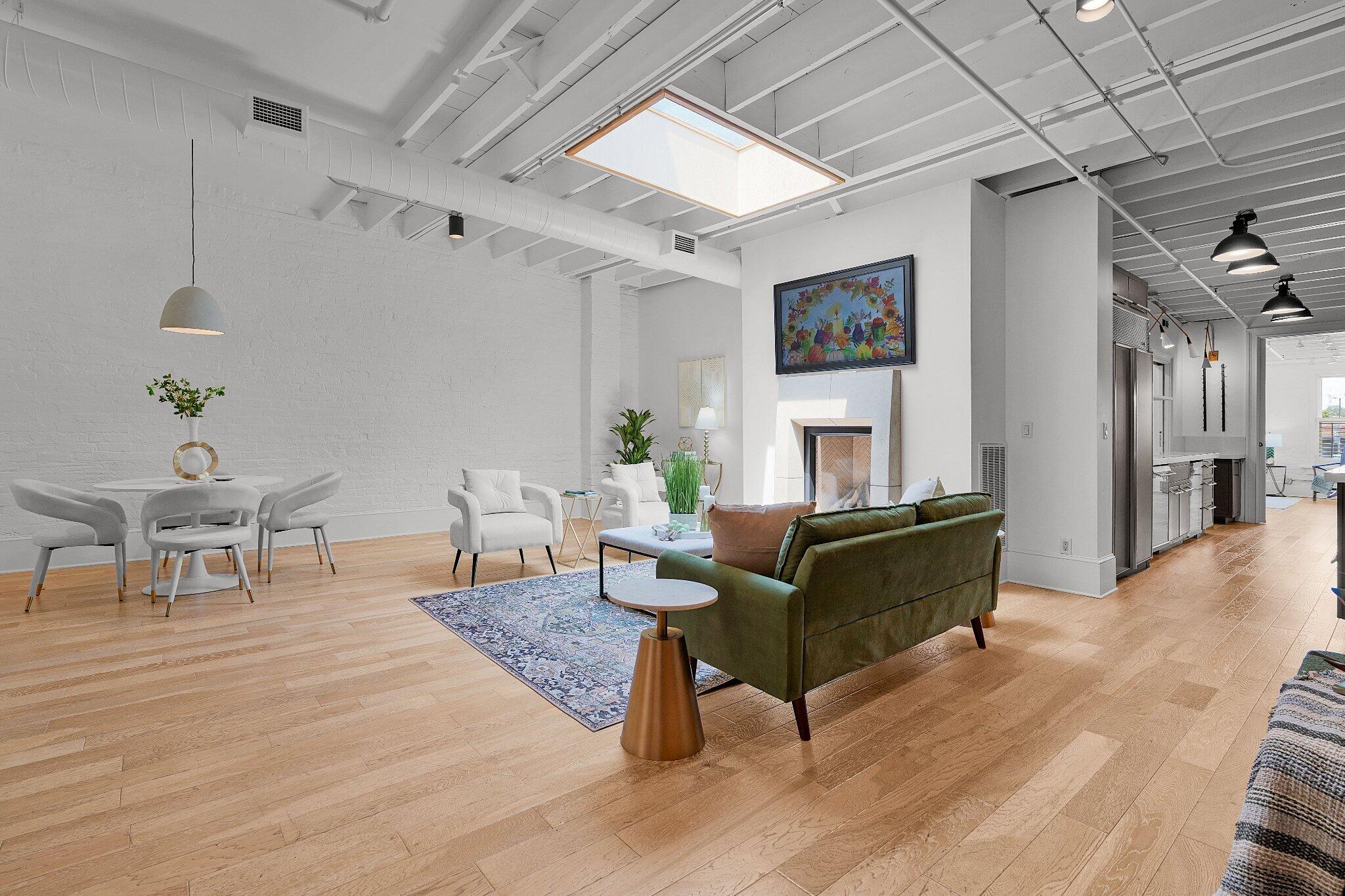 55 E Main Street, #208