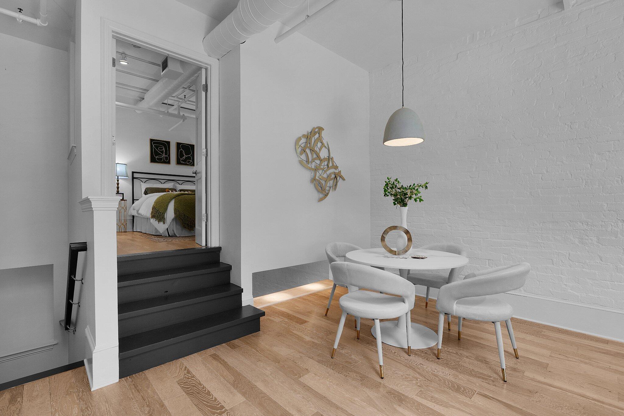 55 E Main Street, #208