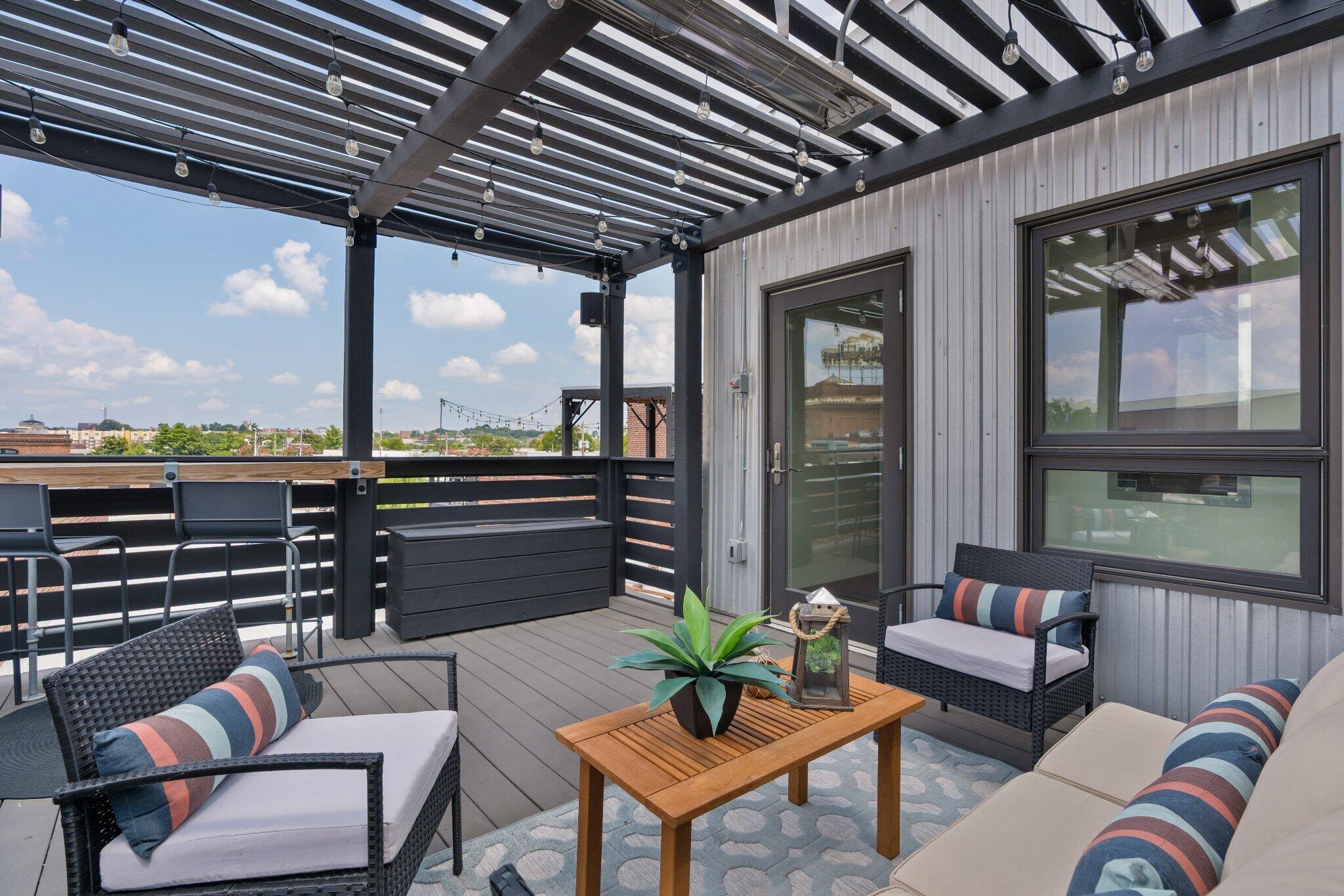 55 E Main Street, #208