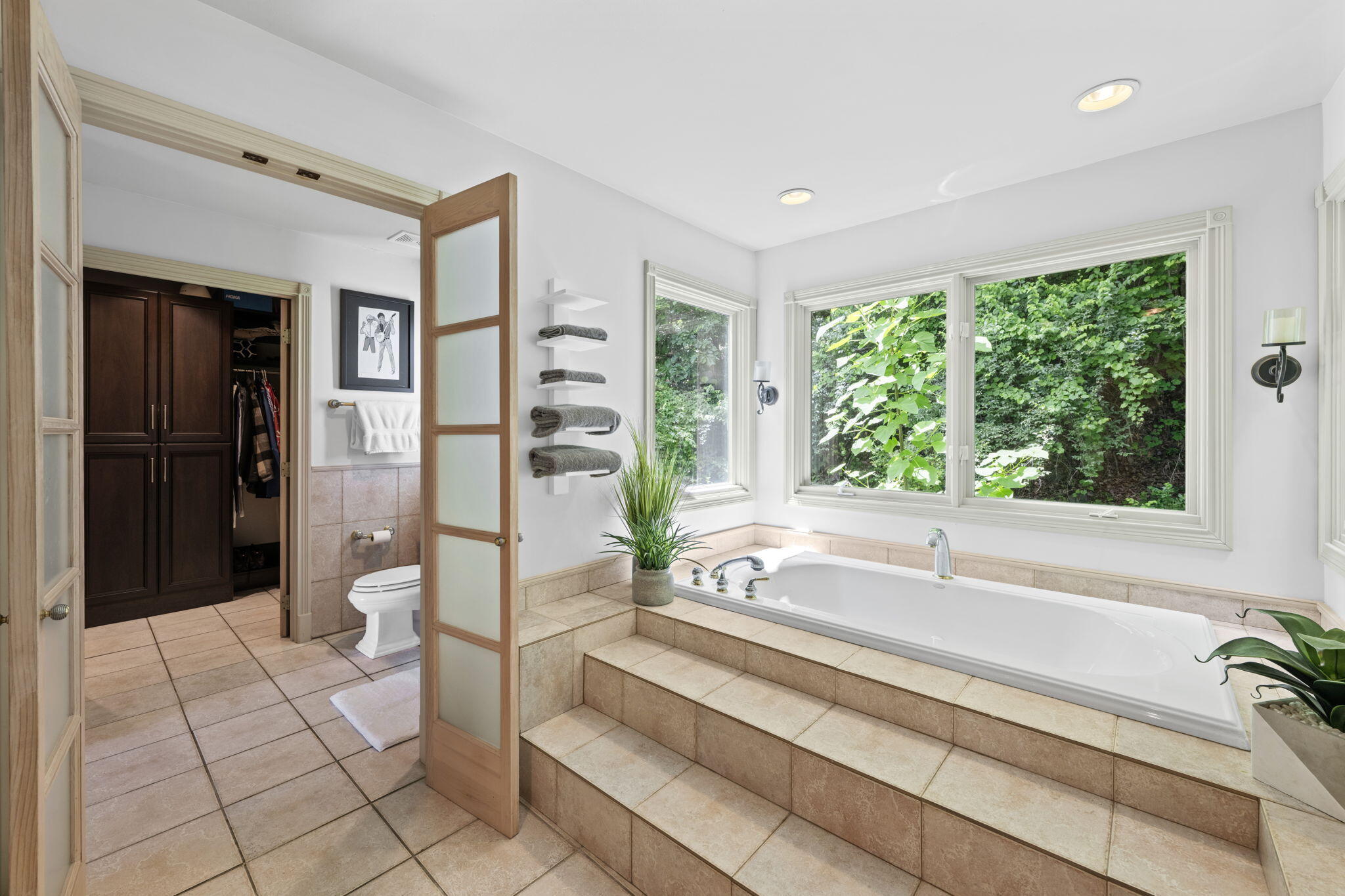 1185 Lower Brow Road