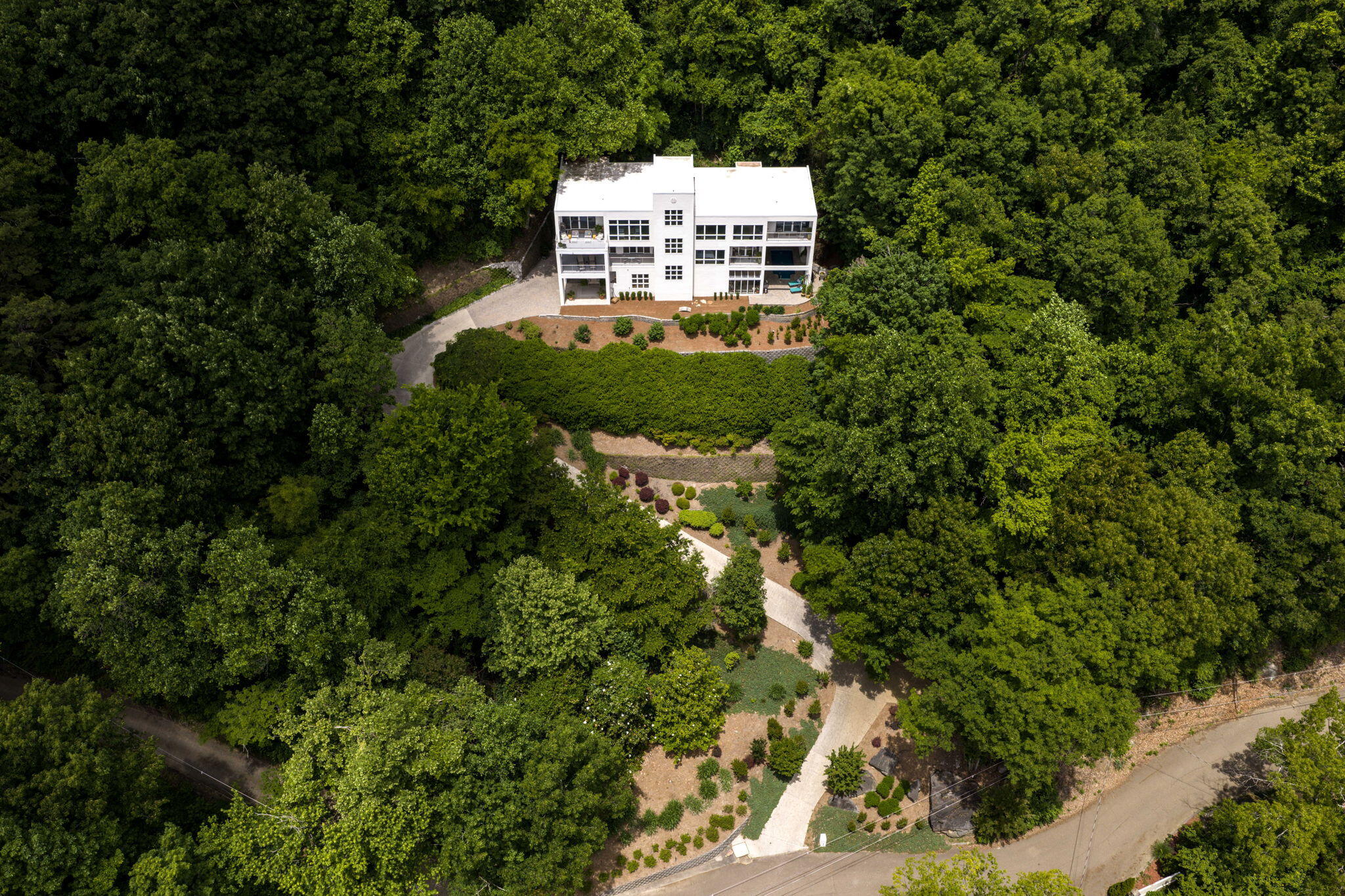 1185 Lower Brow Road