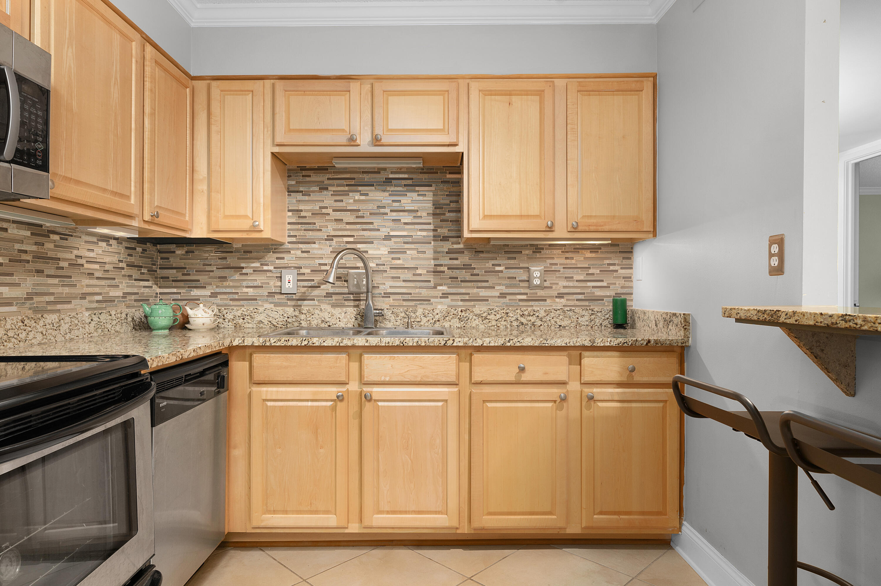 1131 Stringers Ridge Road, 11e
