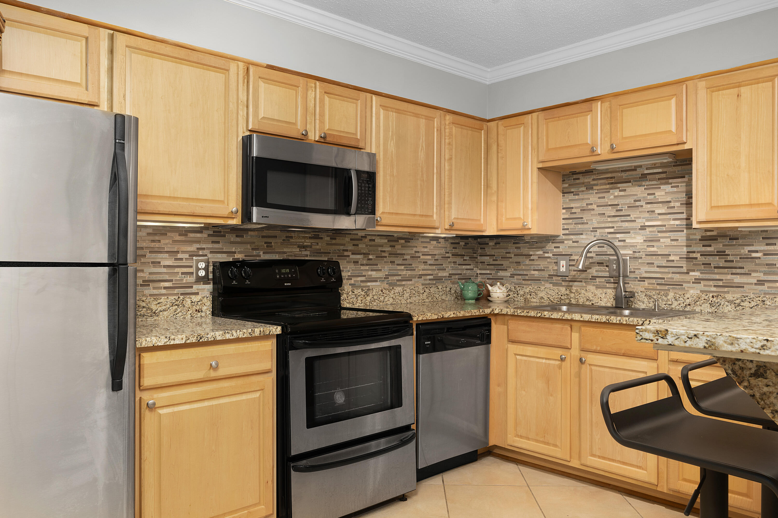 1131 Stringers Ridge Road, 11e