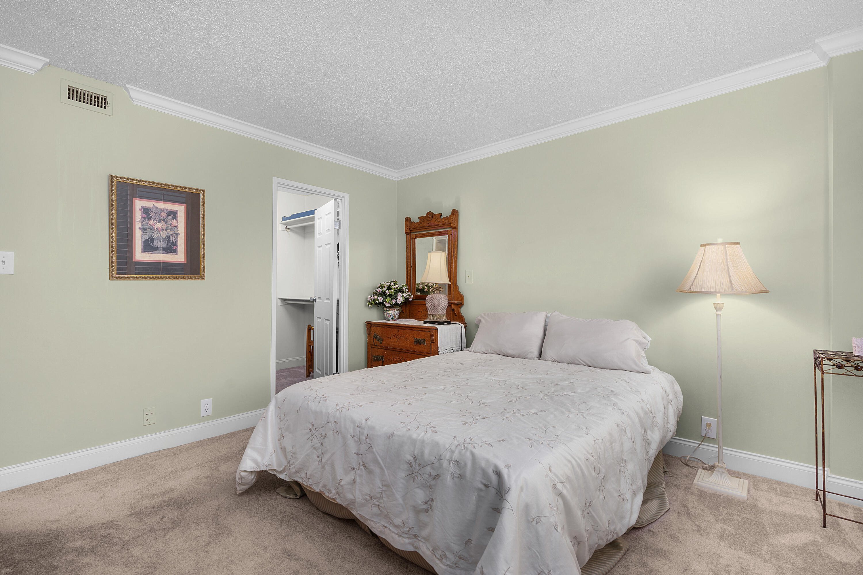 1131 Stringers Ridge Road, 11e