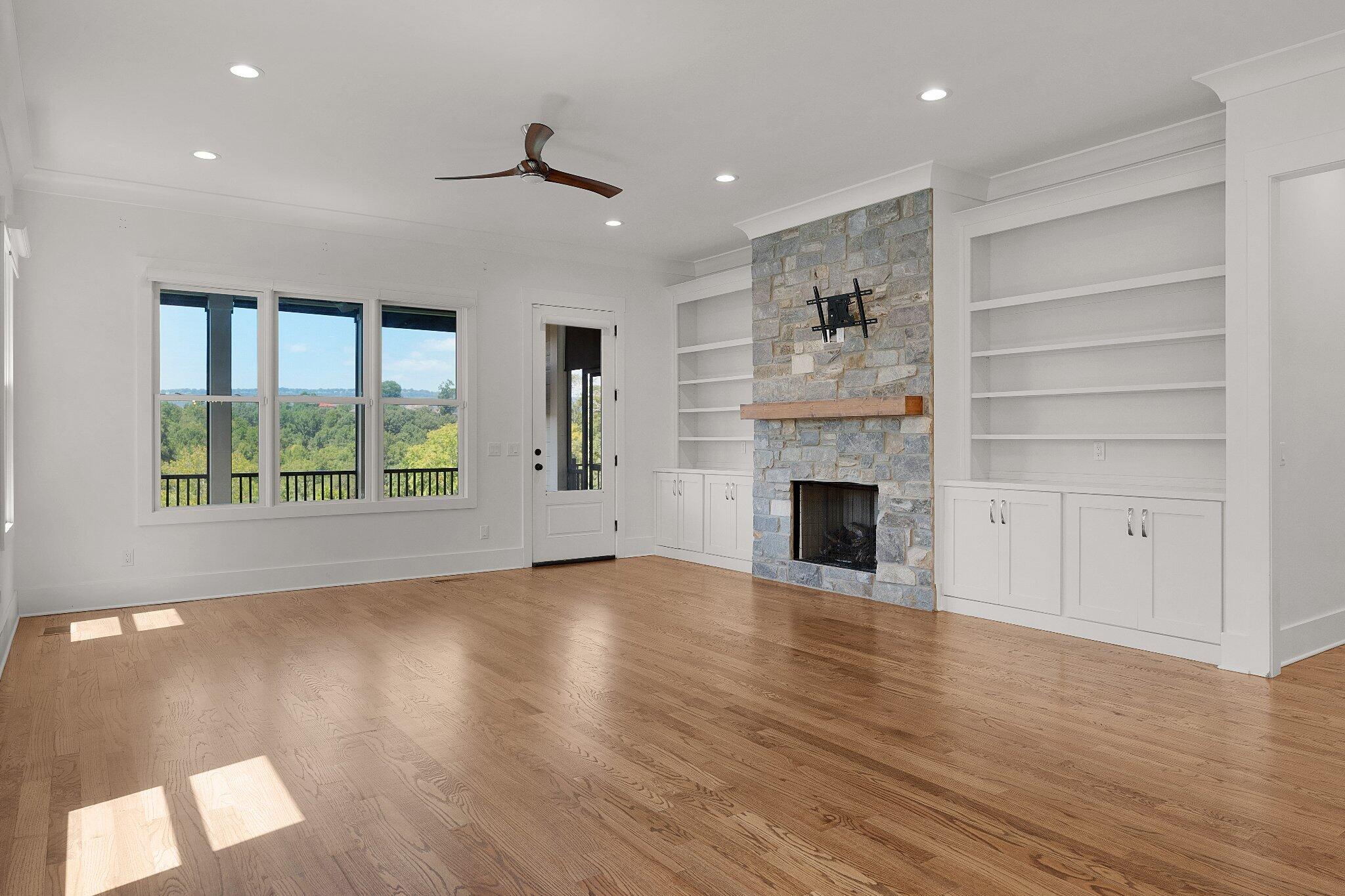 1095 Meroney Street, Lot 9