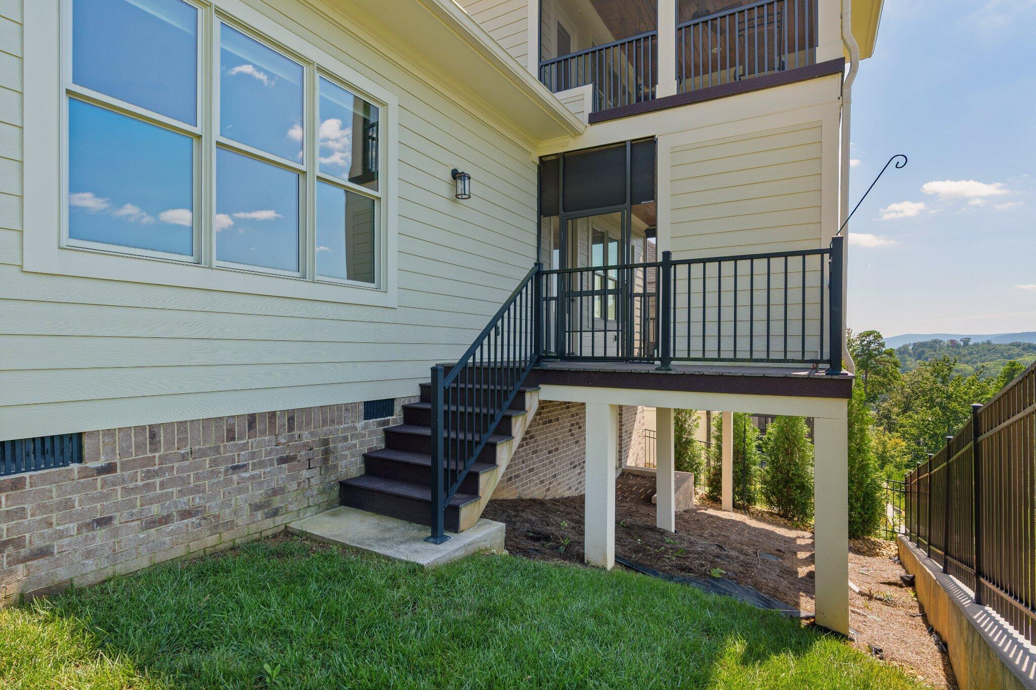 1095 Meroney Street, Lot 9